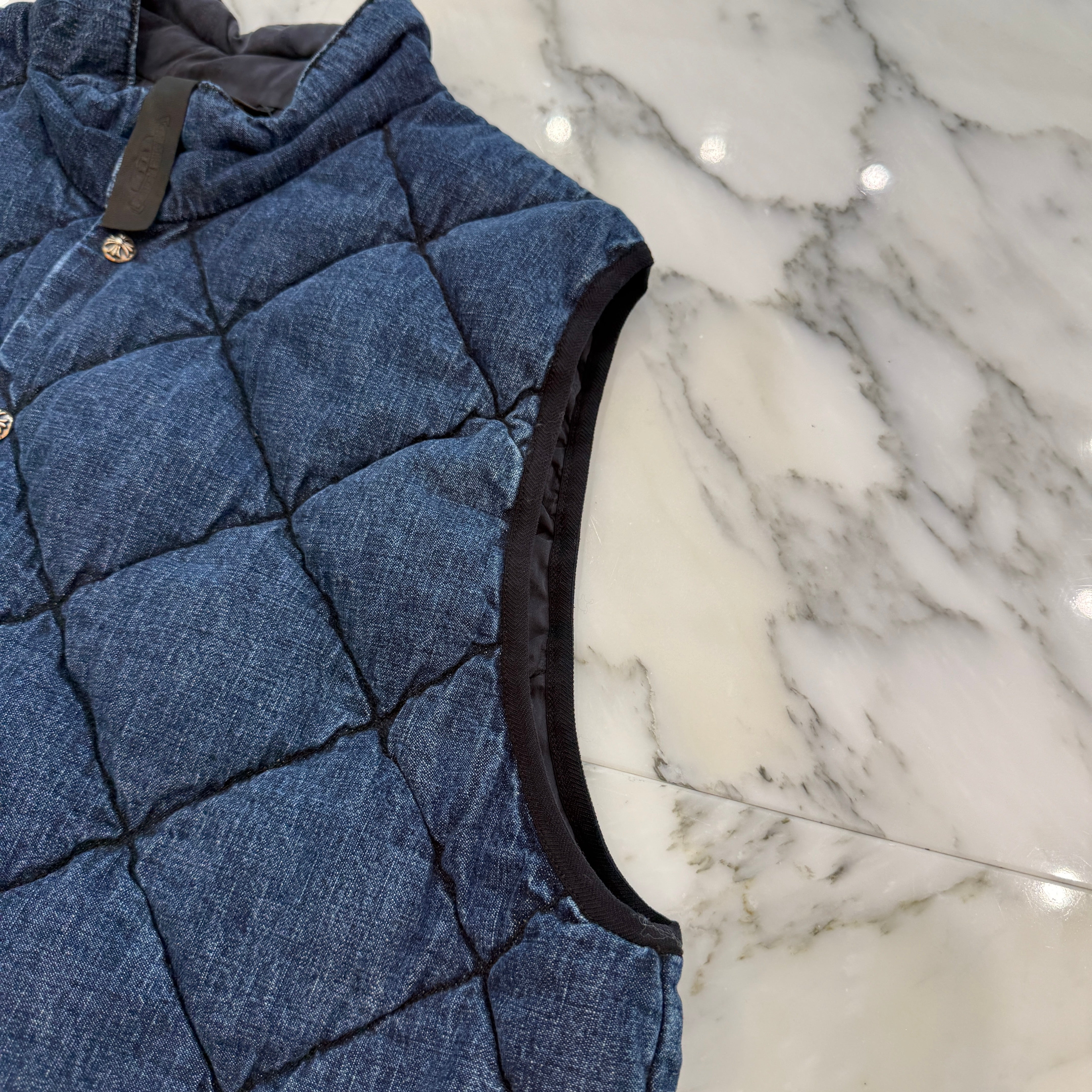 CHROME HEARTS YNOT Cross Ball Button Quilting Denim Down Vest Size XL クロムハーツ ワイノット クロスボールボタン キルティング デニム ベスト サイズXL