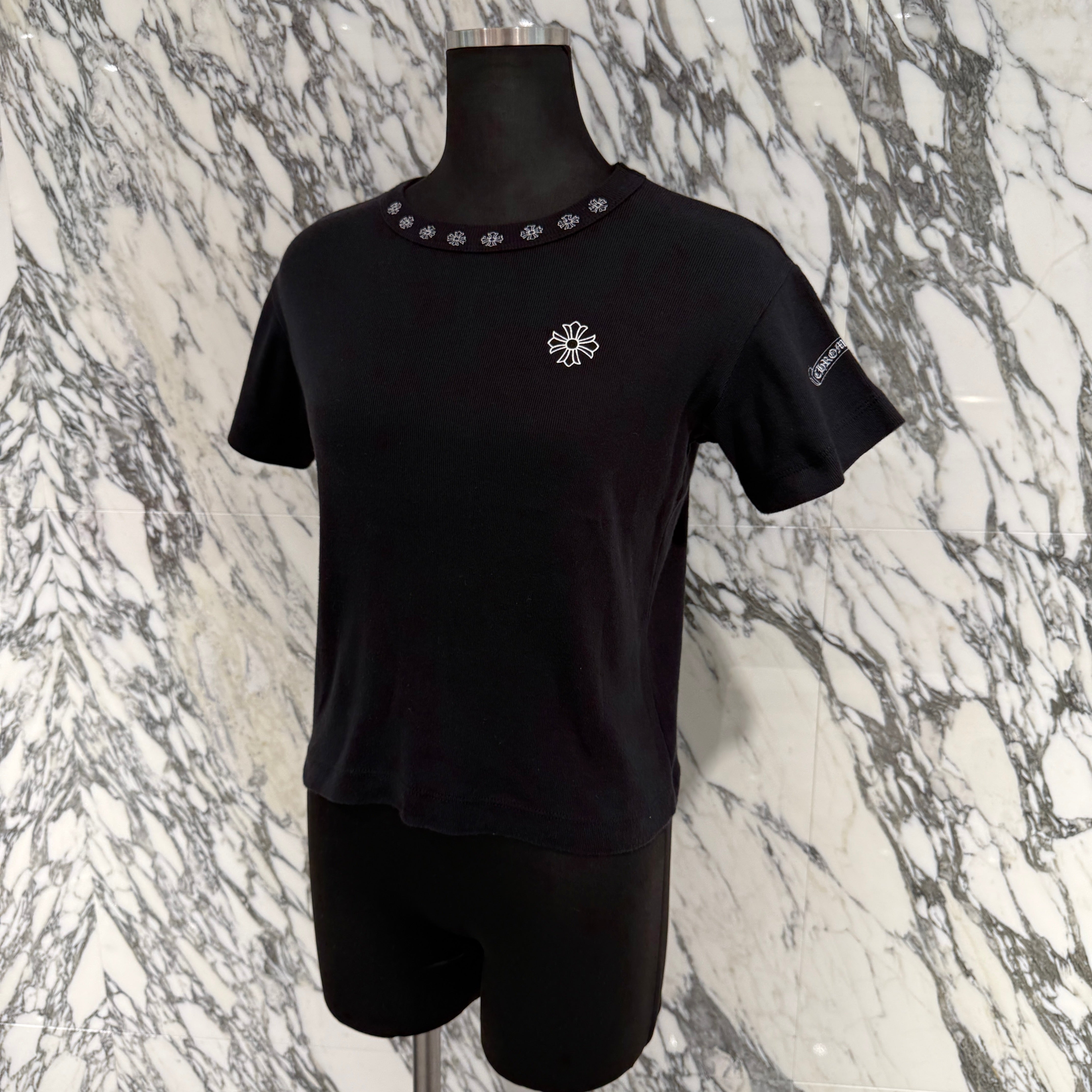 CHROME HEARTS Back Floral Cross Print Ladies Tee クロムハーツ バック フローラルクロス プリント レディースTシャツ