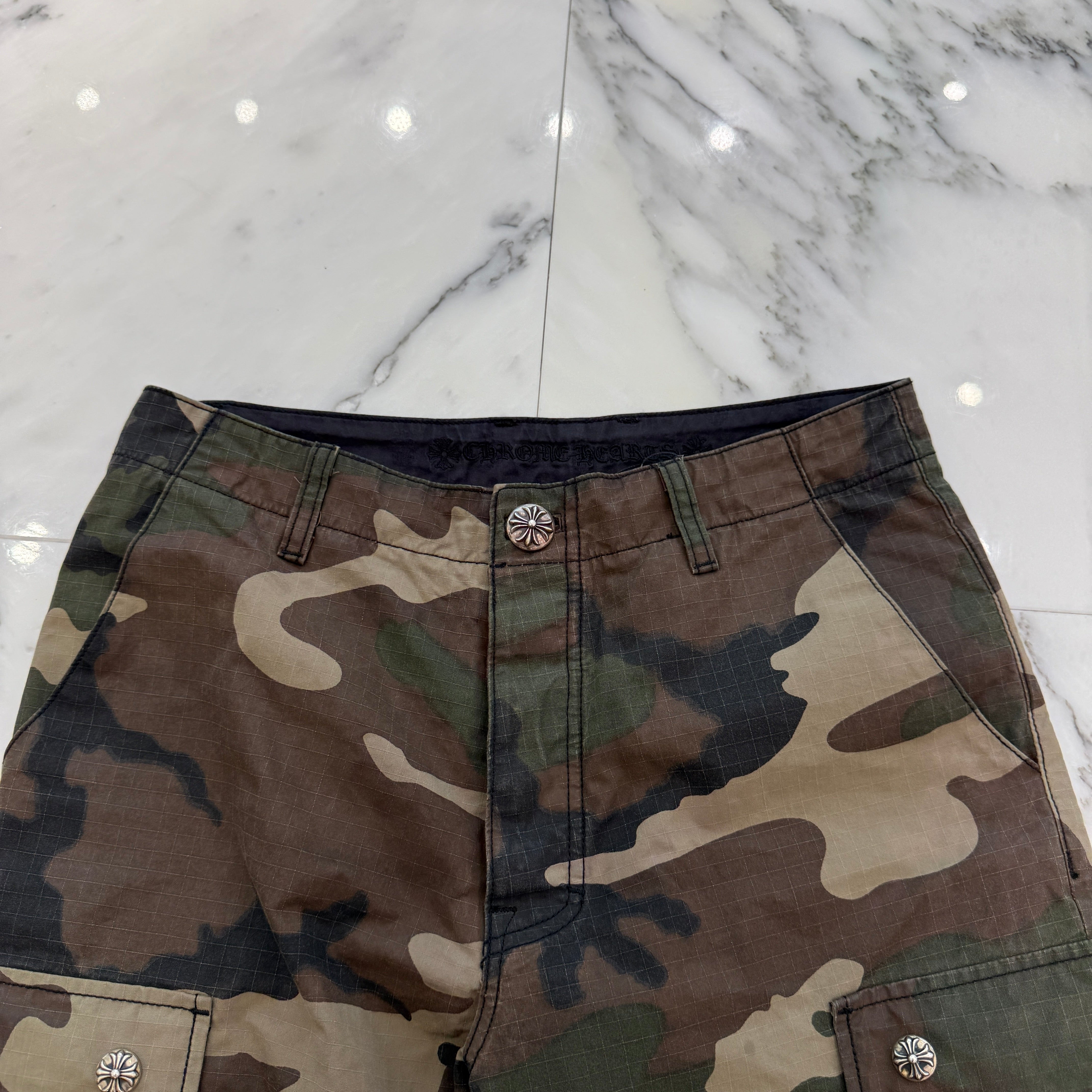 CHROME HEARTS Cross Ball Button Camo Cargo Pants Size 30 クロムハーツ クロスボールボタン カモ カーゴパンツ サイズ30