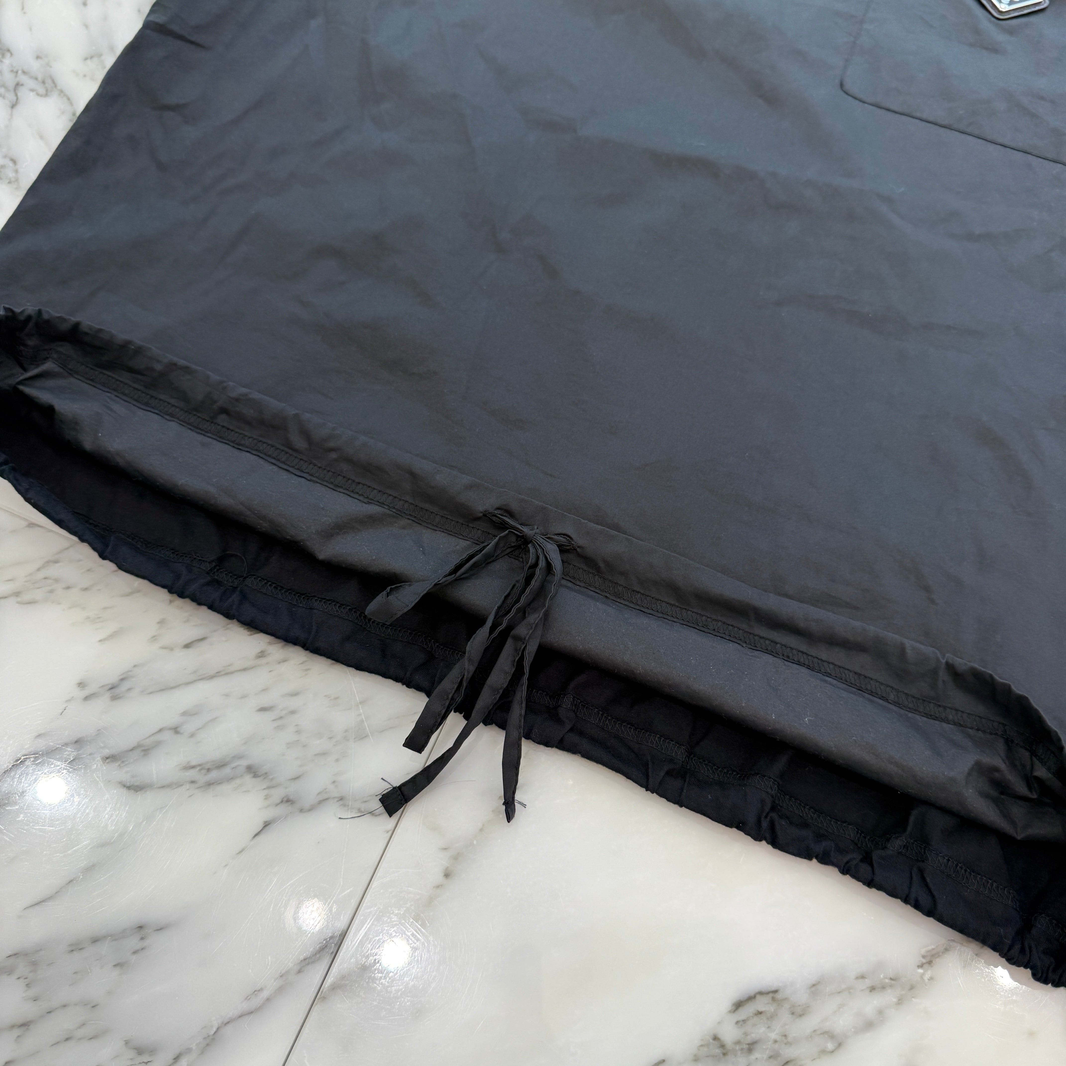 PRADA 2022SS Triangle Logo Switching Tee UJN793 S221 10GA Size XS プラダ トライアングルロゴ 素材切替 Tシャツ サイズXS