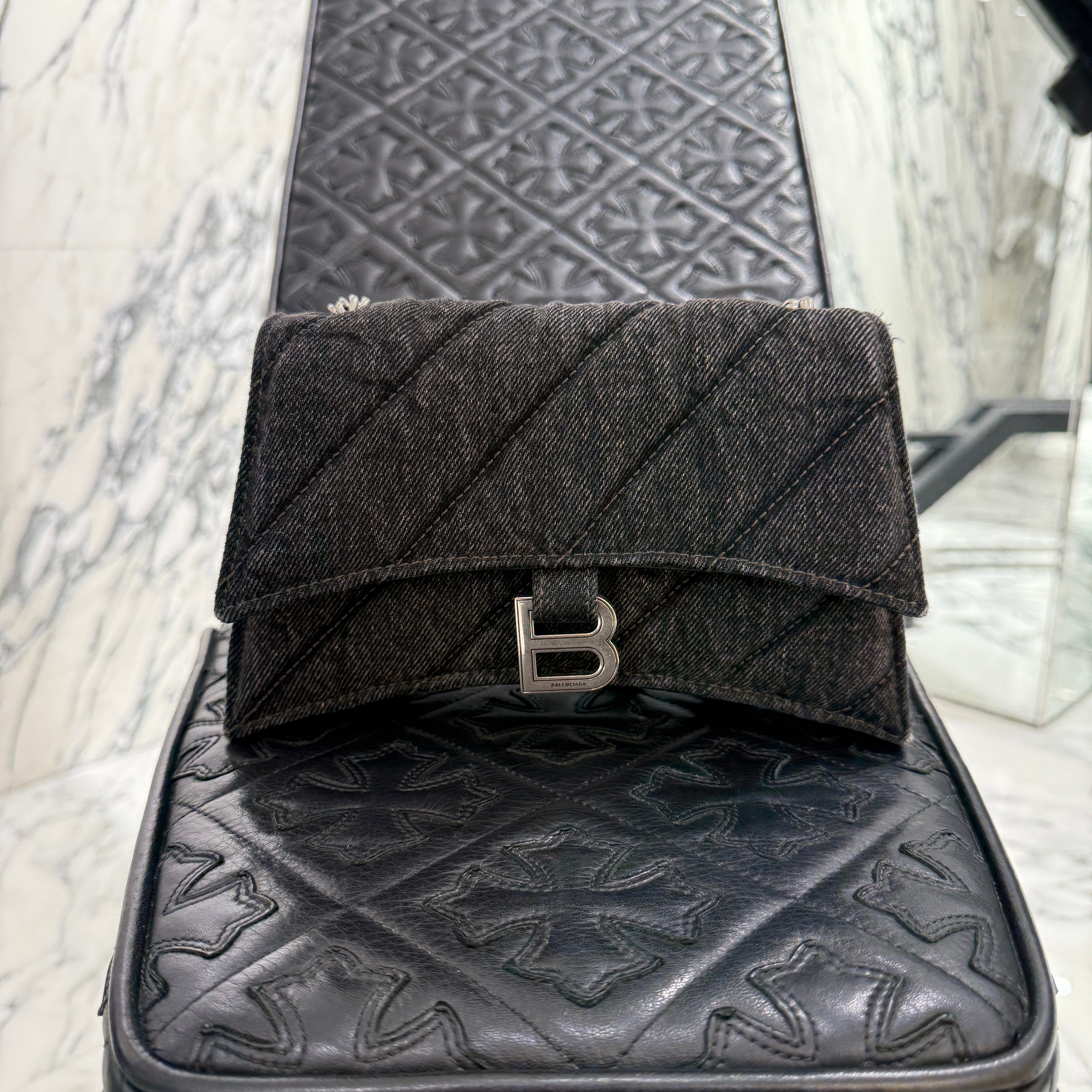 BALENCIAGA CRUSH Quilting Denim Shoulder Bag 716351 2AAK1 1000 バレンシアガ クラッシュ キルティングデニム ショルダーバッグ