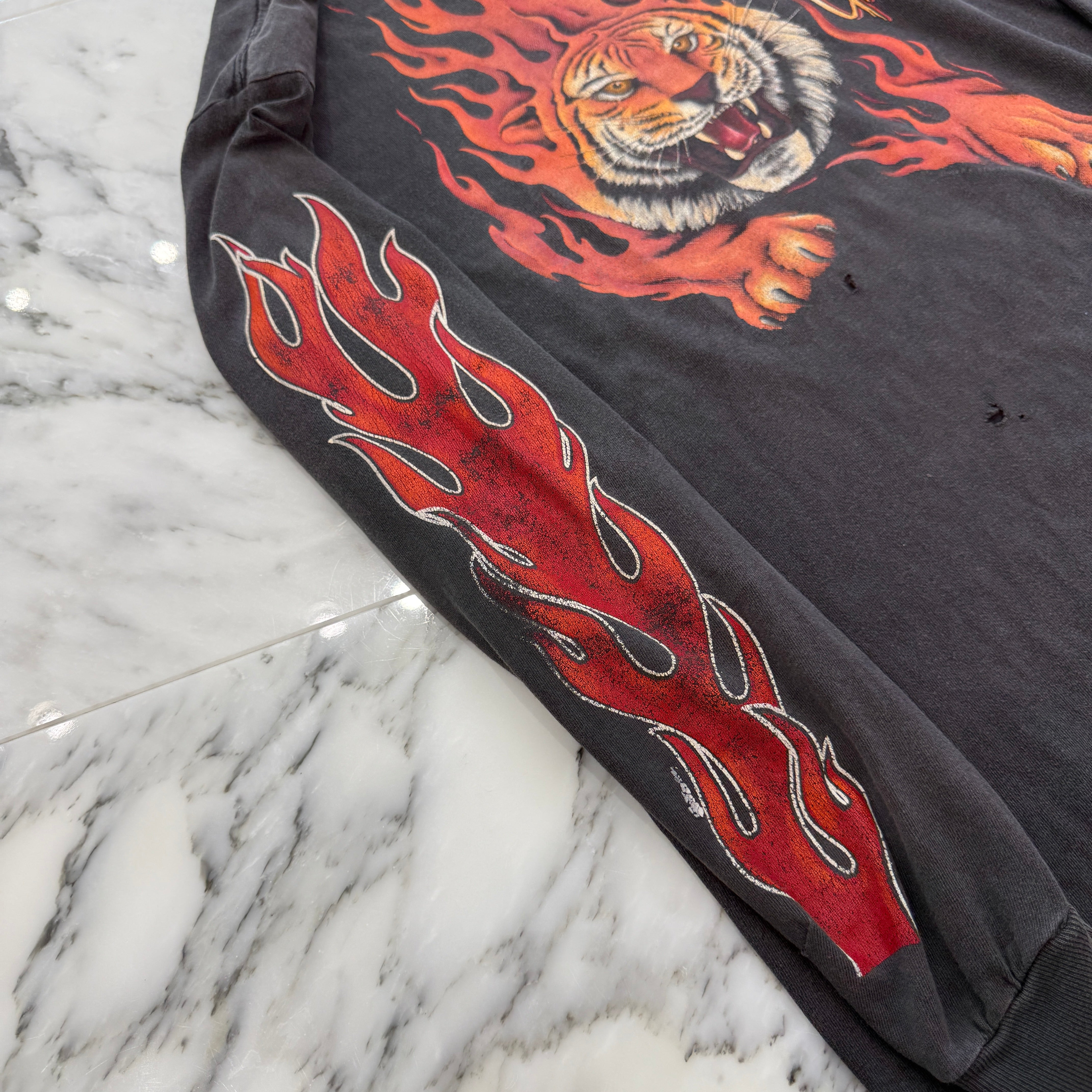 Vintage 90's Harley-Davidson UNTAMED "Tiger Flame" L/S Tee 90's ハーレー・ダビットソン アンテイムド "タイガーフレイム" ロングスリーブTシャツ