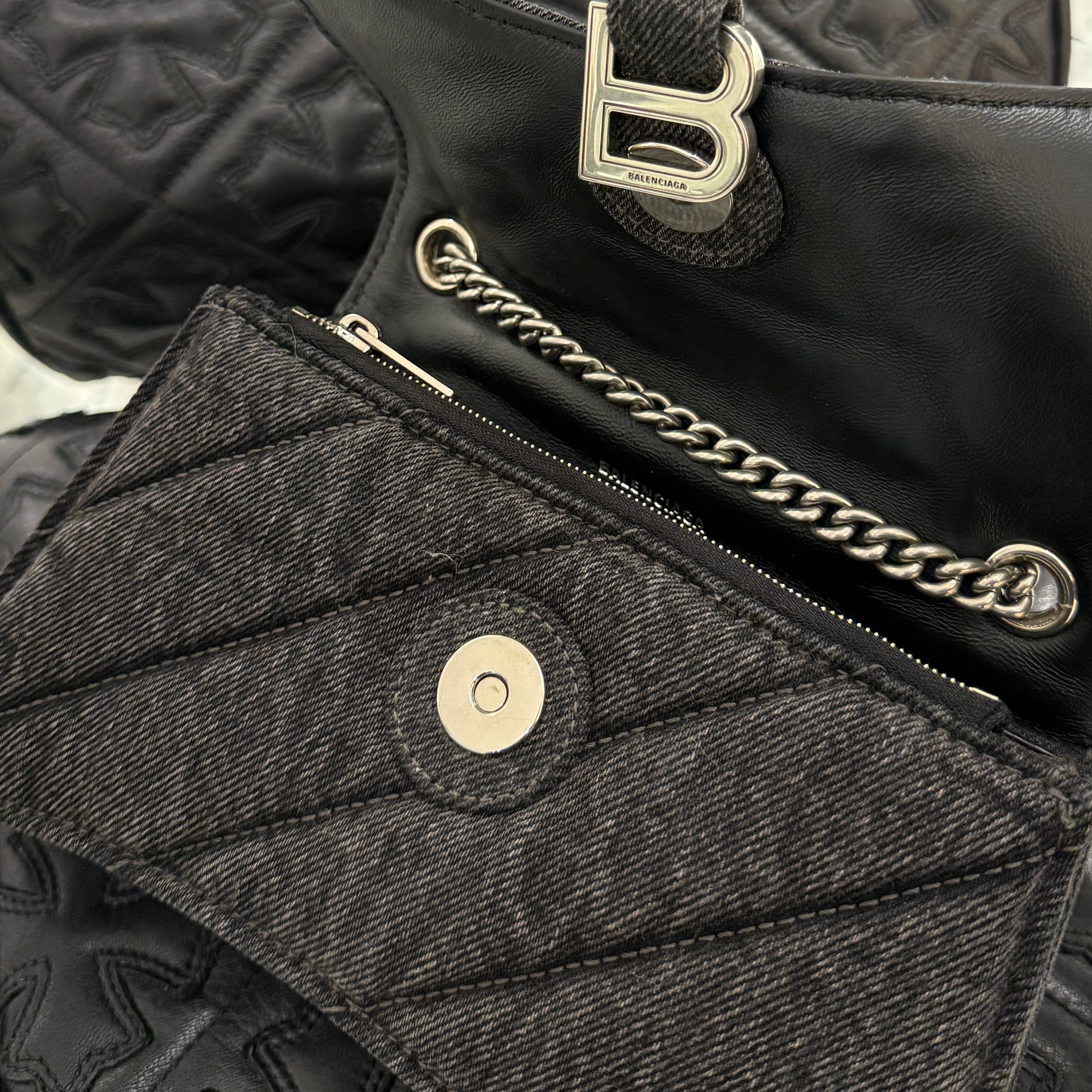 BALENCIAGA CRUSH Quilting Denim Shoulder Bag 716351 2AAK1 1000 バレンシアガ クラッシュ キルティングデニム ショルダーバッグ