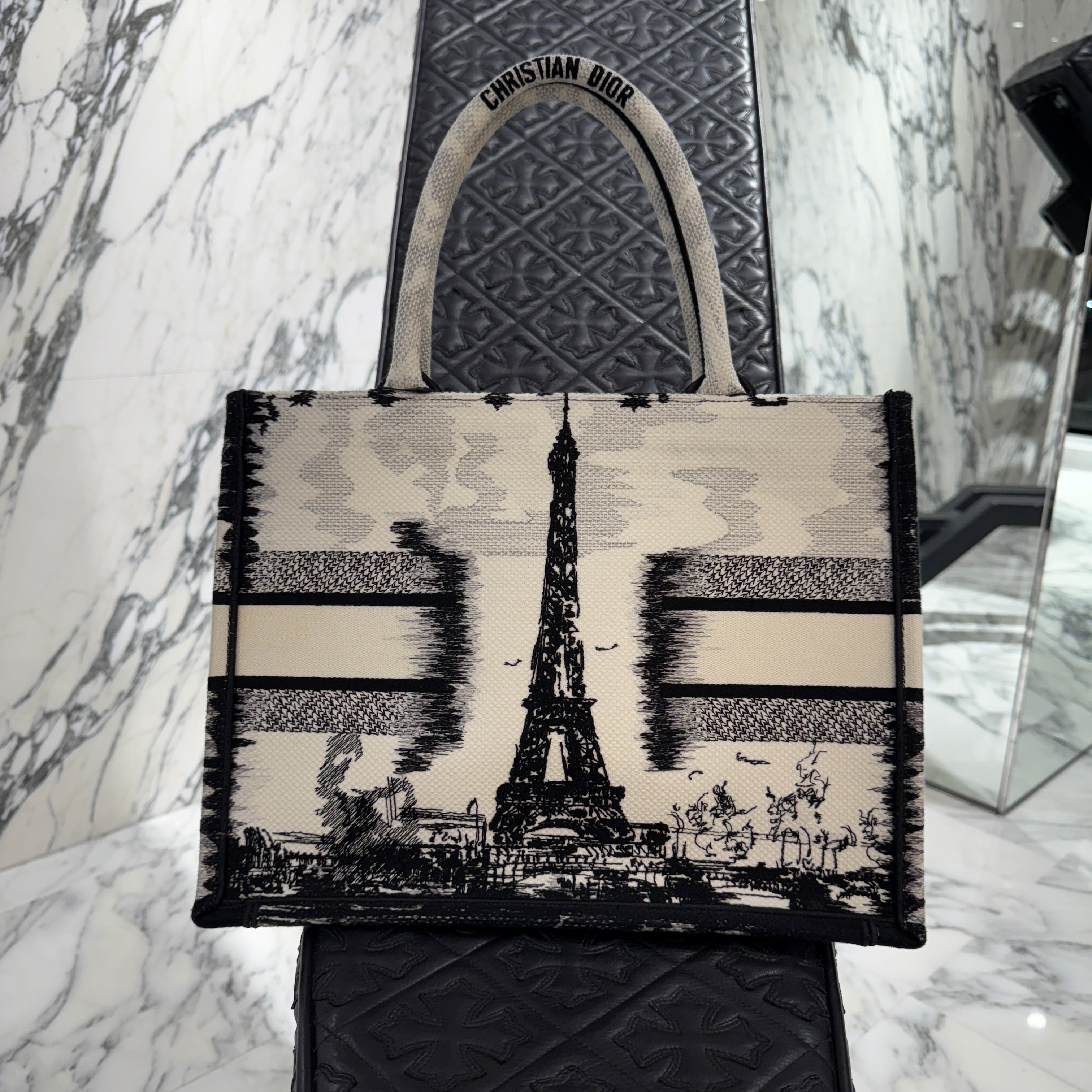 DIOR Eiffel Tower Motif Book Tote Bag Medium ディオール エッフェル塔モチーフ ブックトートバッグ ミディアム
