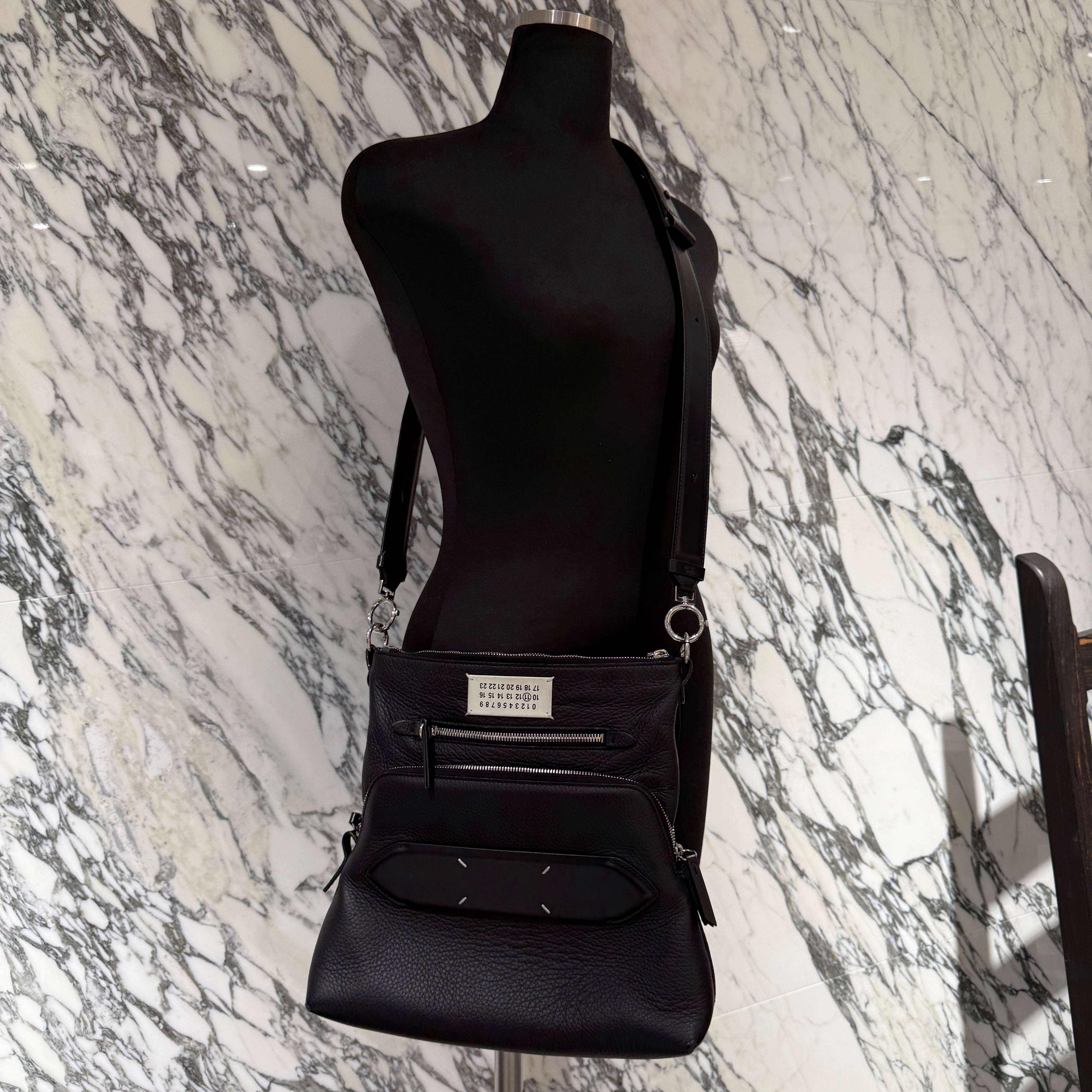 Maison Margiela 5AC Leather Shoulder Bag Small SB1WG0003P4746T8013 メゾンマルジェラ 5AC レザーショルダーバッグ スモール