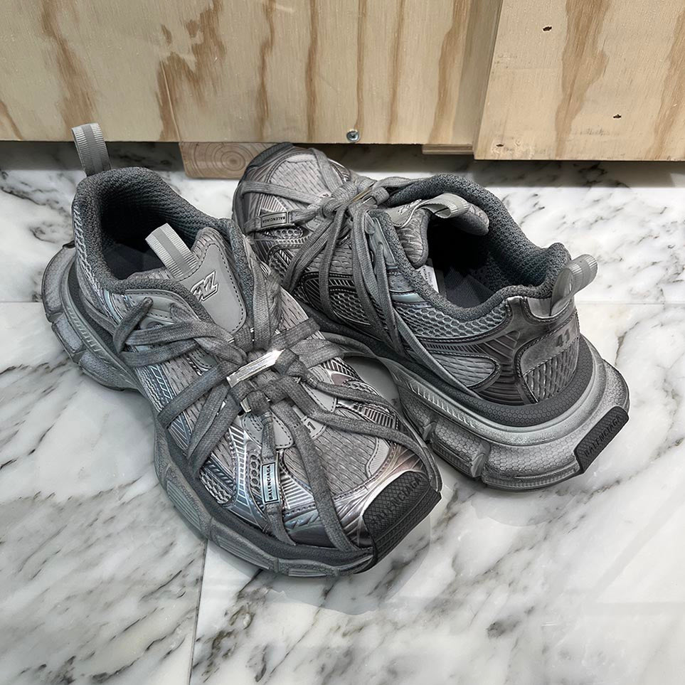 BALENCIAGA 3XL Extreme Race B Sneakers Size 41 (約27.0cm