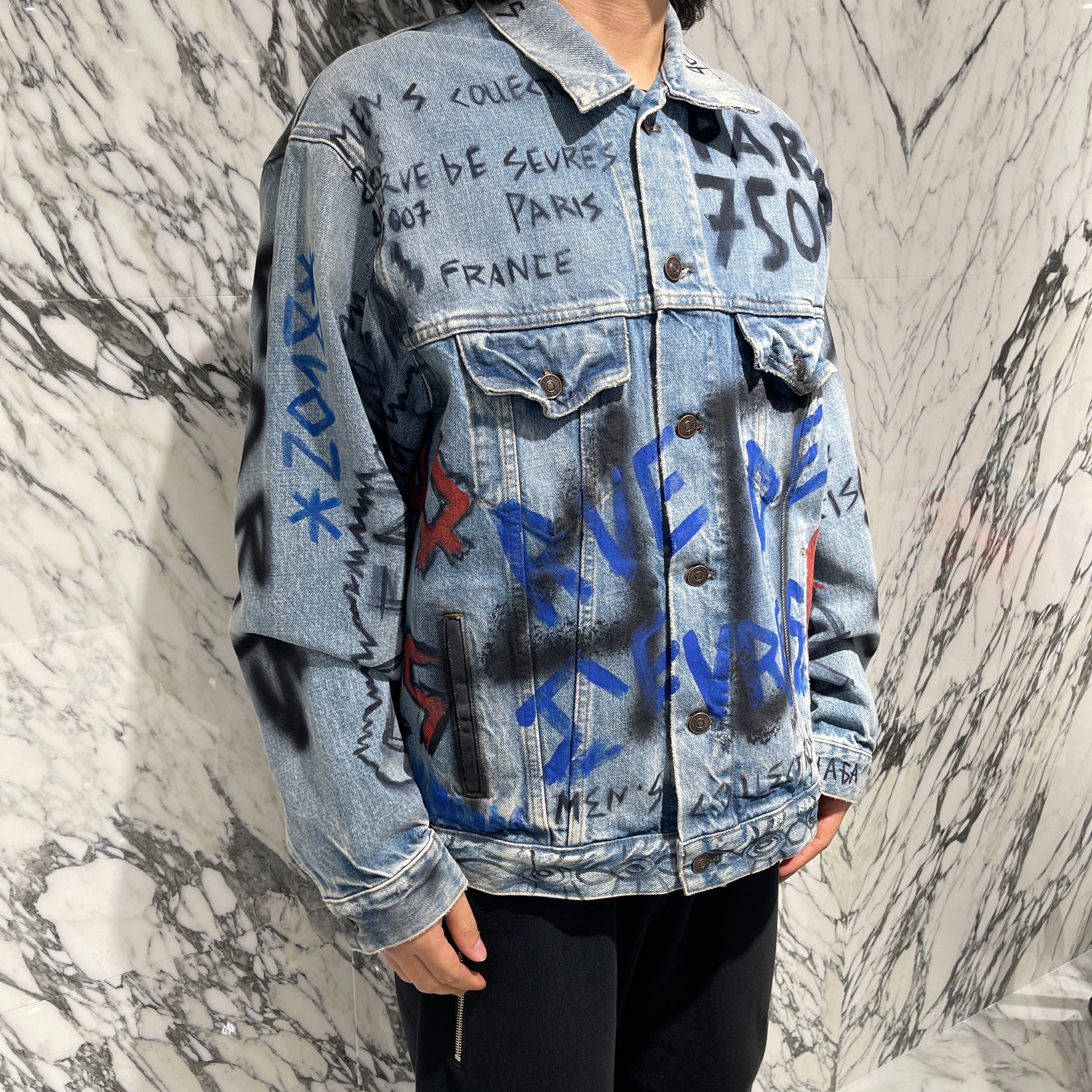 BALENCIAGA 2018AW Graffiti Paint Denim Jacket 534556 TBP33 Size 44