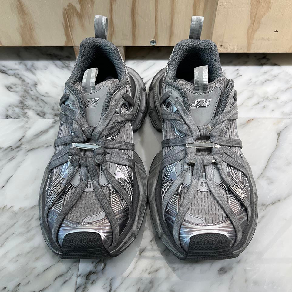 早い者勝ち バレ · ンシアガ 3XL スニーカー サイズ41 BALENCIAGA 3XL Extreme Race B Sneakers Size 41 (約27.0cm