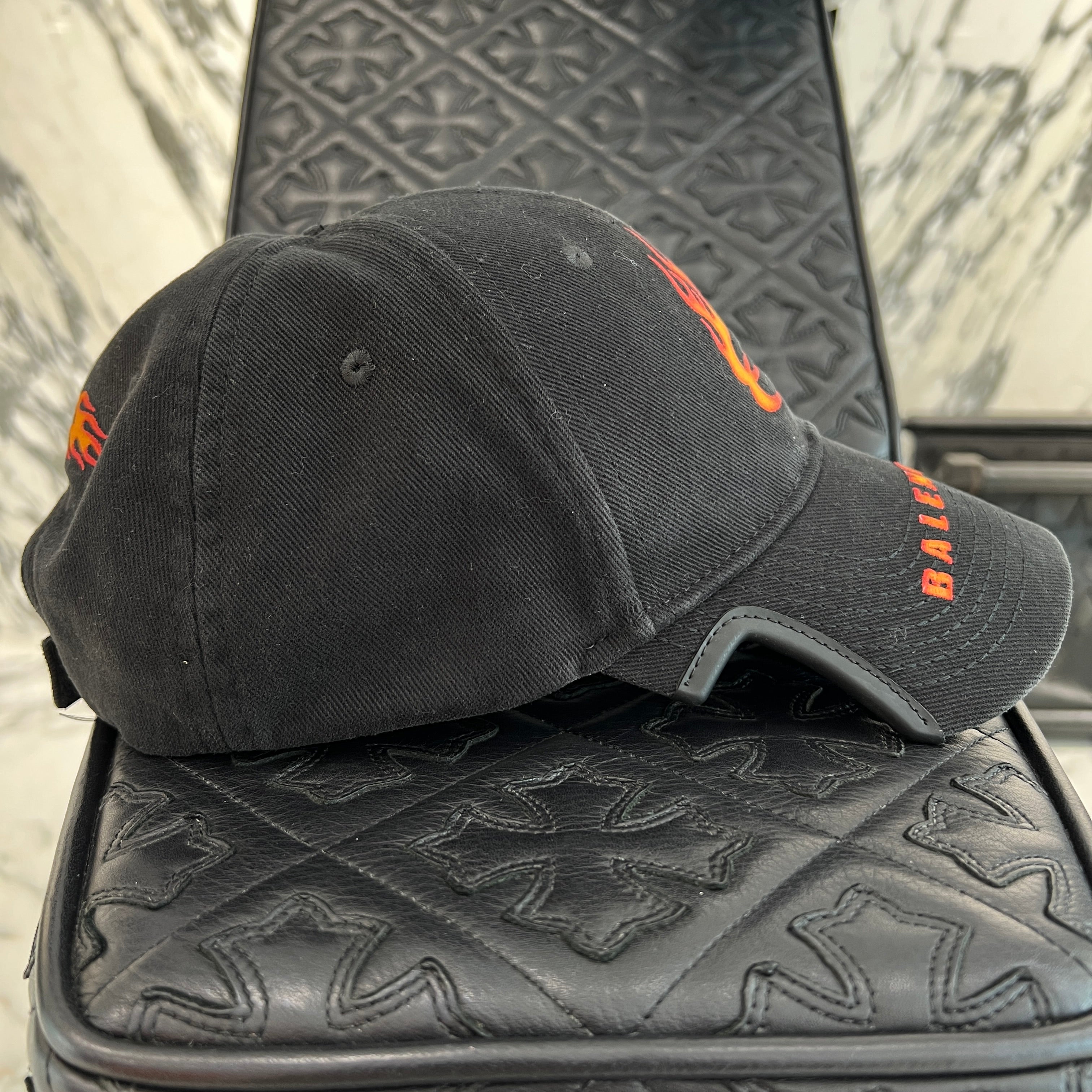 BALENCIAGA 2024SS Burning Unity Embroidery Logo Cap 794892 410B2