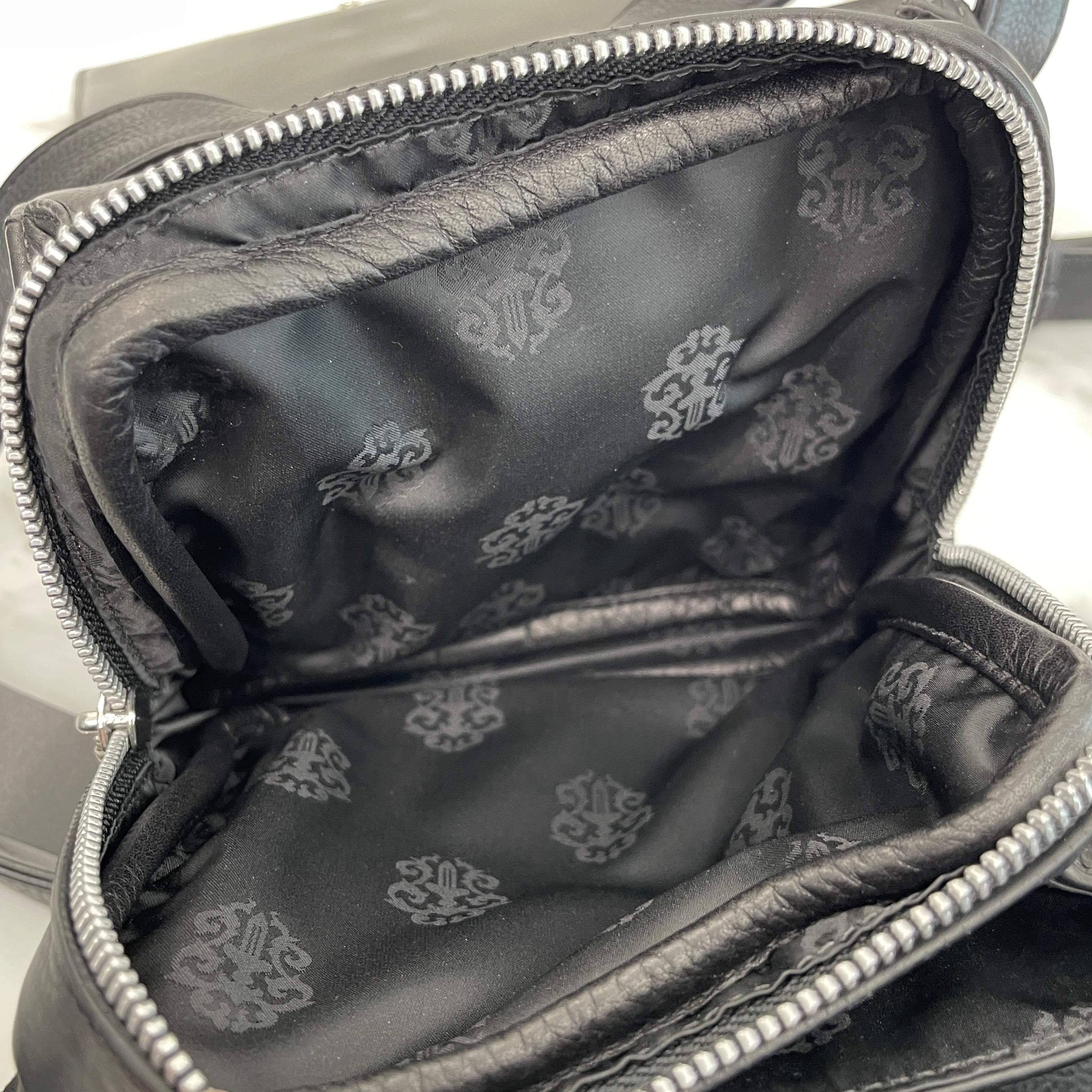 CHROME HEARTS MILO Large Dagger Leather Shoulder Bag クロムハーツ