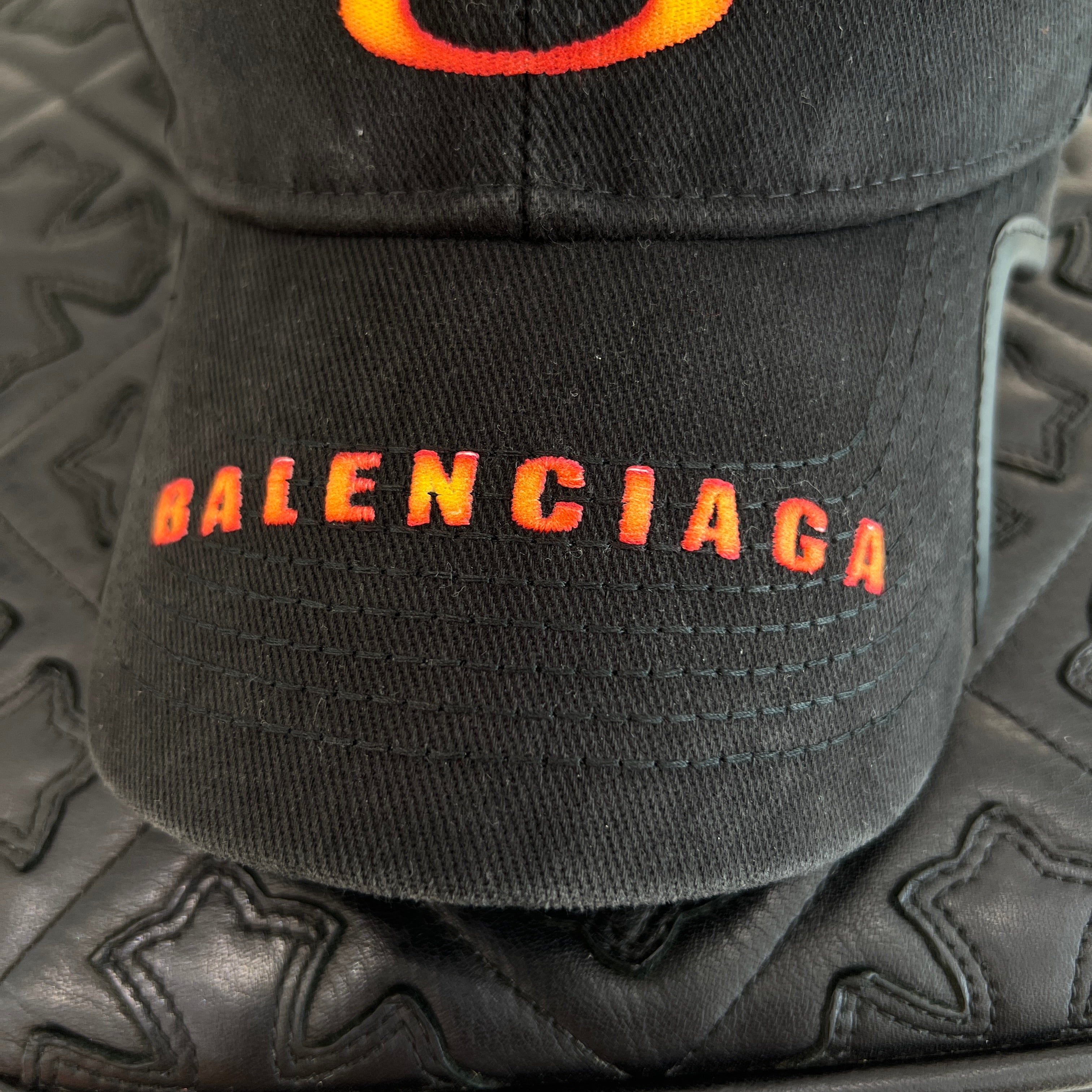 BALENCIAGA 2024SS Burning Unity Embroidery Logo Cap 794892 410B2 Size L(59cm) バレンシアガ バーニング ユニティー エンブロイダリーロゴキャップ サイズL(59cm)