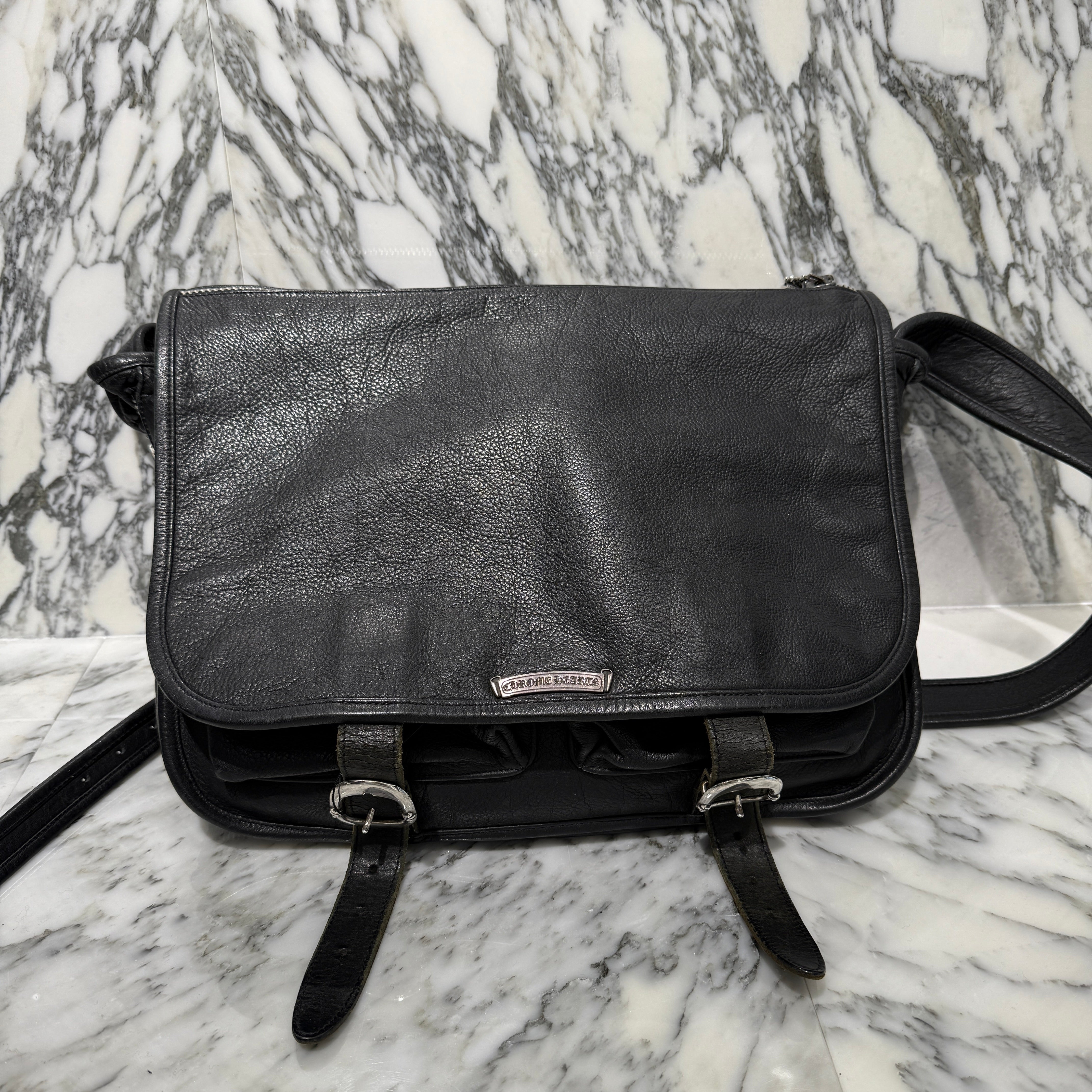 CHROME HEARTS Gunslinger Messenger Leather Shoulder Bag クロムハーツ ガンスリンガー メッセンジャー レザー ショルダーバッグ