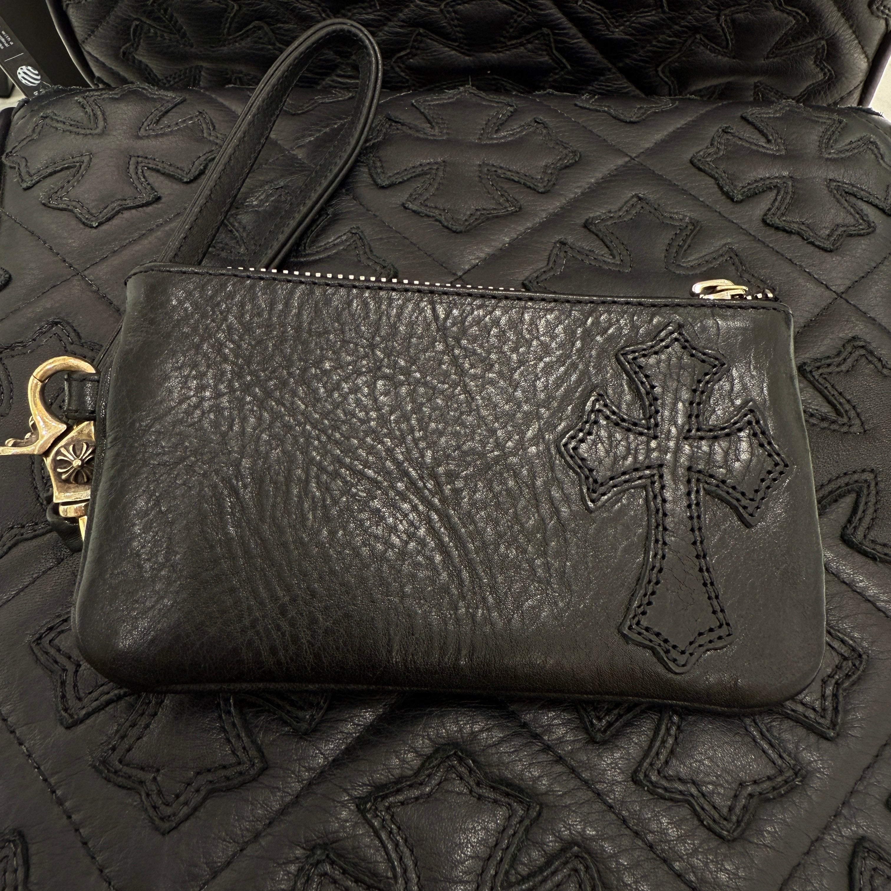 CHROME HEARTS Cross Leather Patch Zipper Change Purse Wallet クロムハーツ クロスレザーパッチ ジッパー チェンジパース ウォレット
