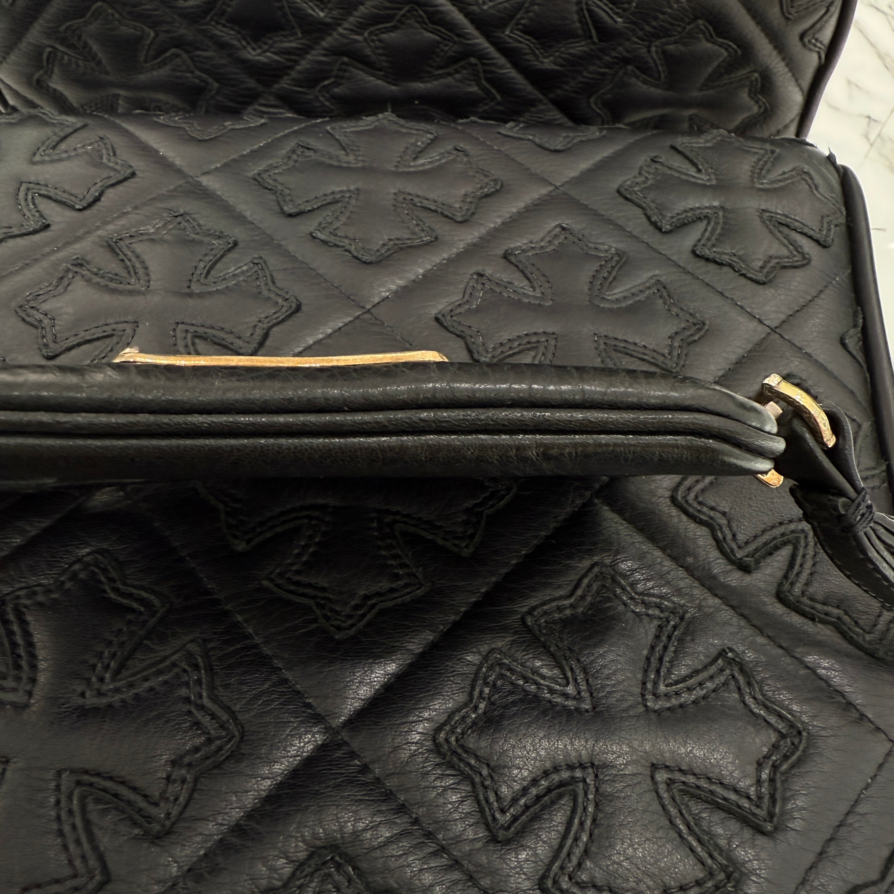 CHROME HEARTS Cross Leather Patch Zipper Change Purse Wallet クロムハーツ クロスレザーパッチ ジッパー チェンジパース ウォレット