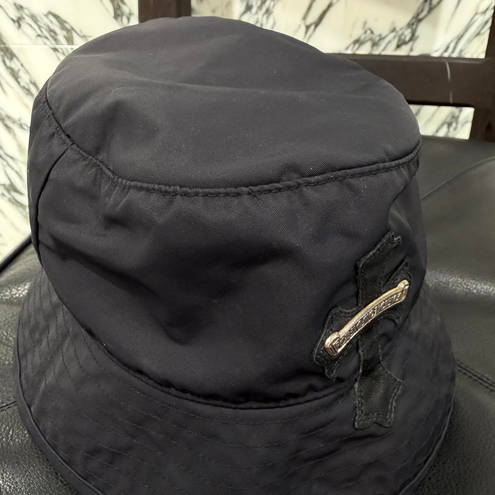 CHROME HEARTS 1 Cross Leather Patch Nylon Bucket Hat Size L (60.5
