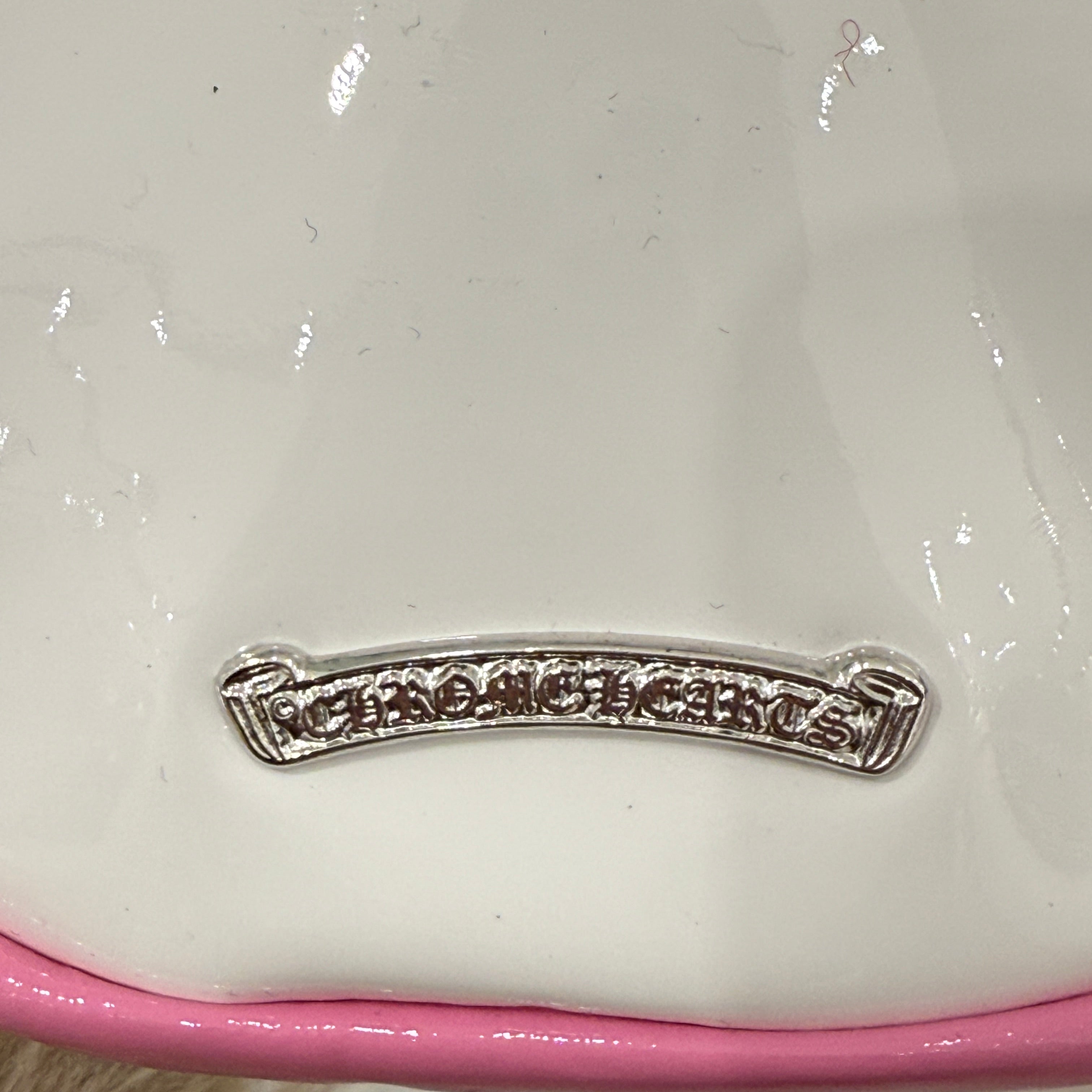 CHROME HEARTS TAKAMINI Cemetery Patent Leather Cross Patch CH Plus Studs Patent Leather Shoulder Bag クロムハーツ タカミニ セメタリーパテントレザーパッチ CHプラス スタッズ パテントレザー ショルダーバッグ