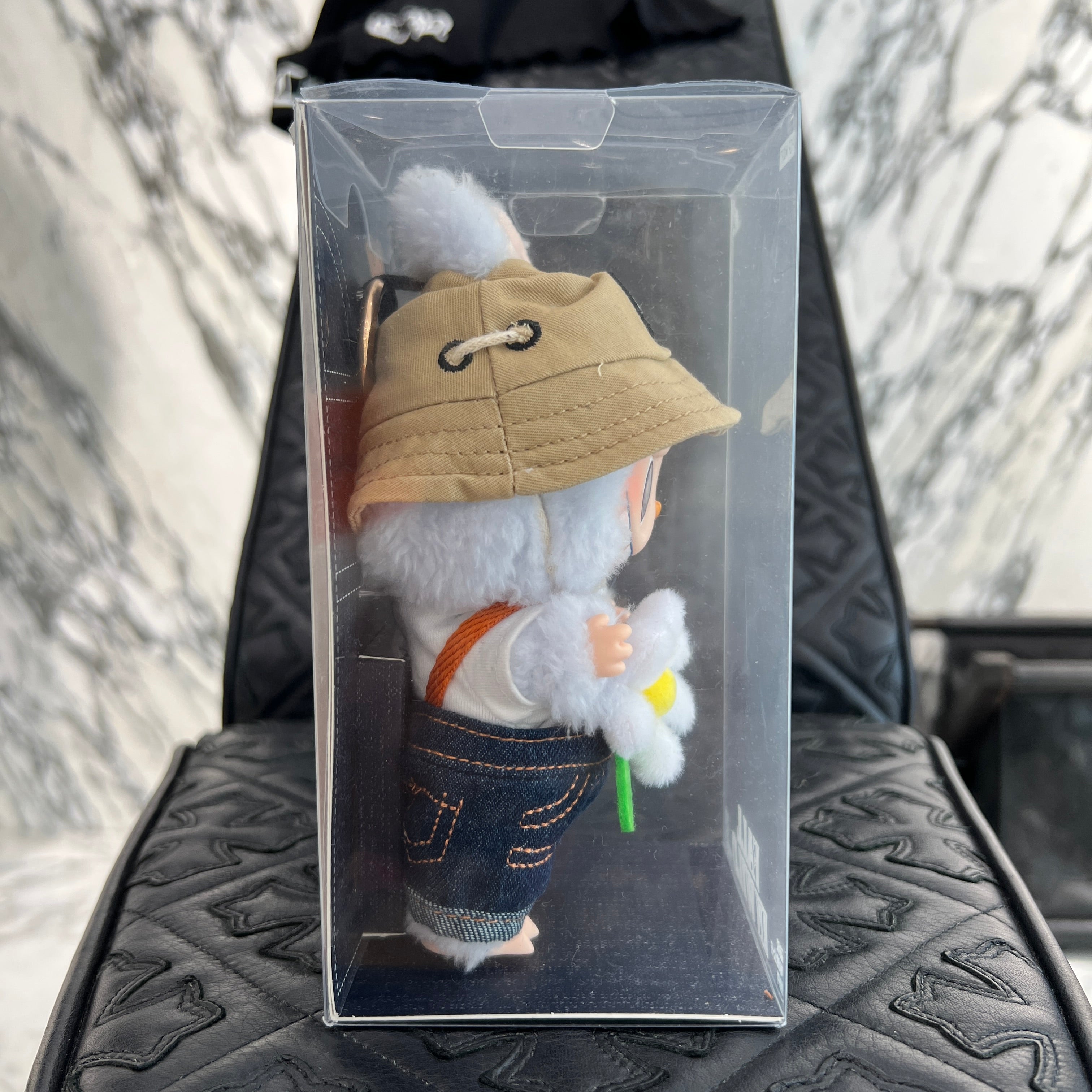 新品POPMART LABUBU THE MONSTERS ぬいぐるみスカーフ ♟️POPMARTポップマートTHE MONSTERS LABUBU チェス大冒険