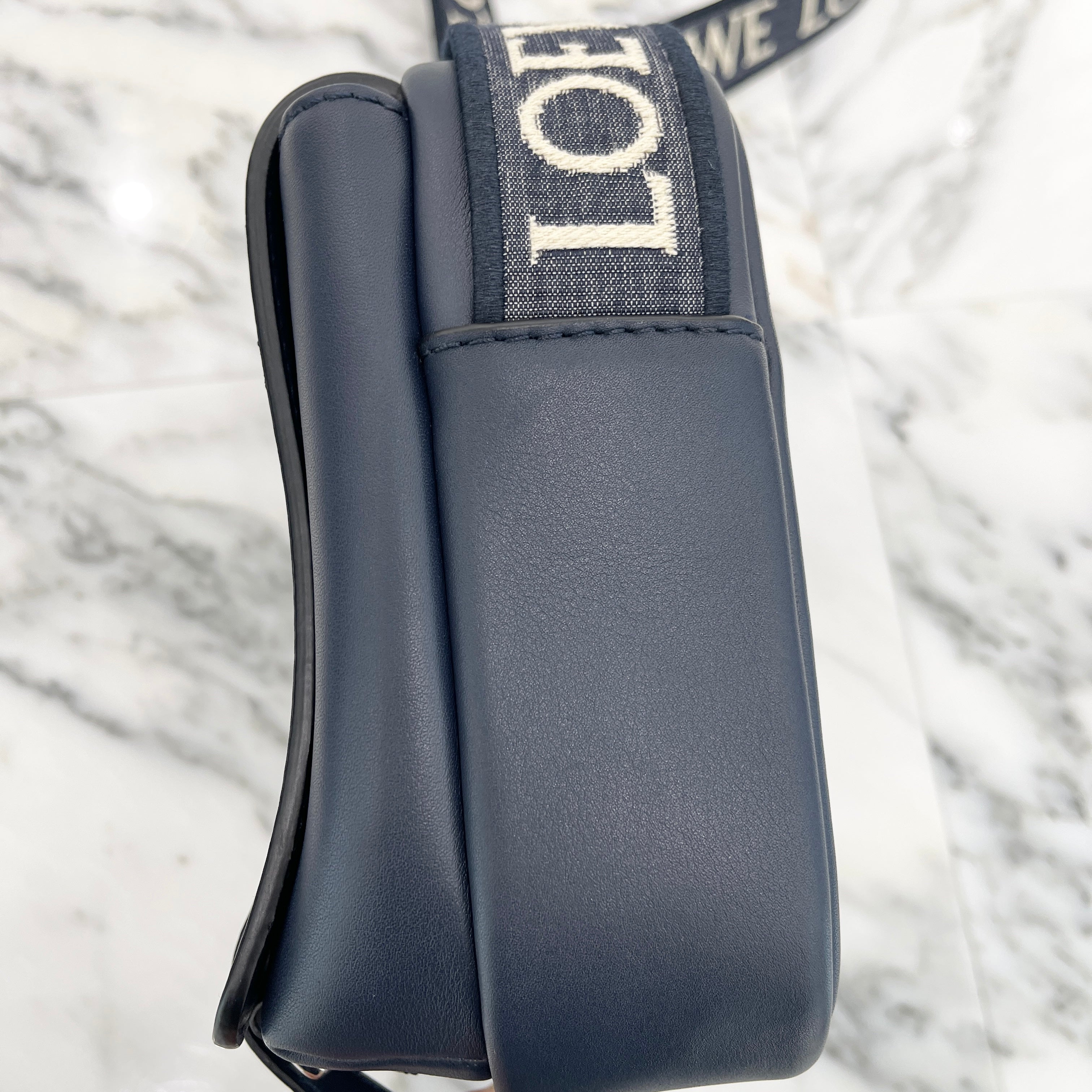 LOEWE 2023AW Military Messenger Shoulder Bag B553A72X21