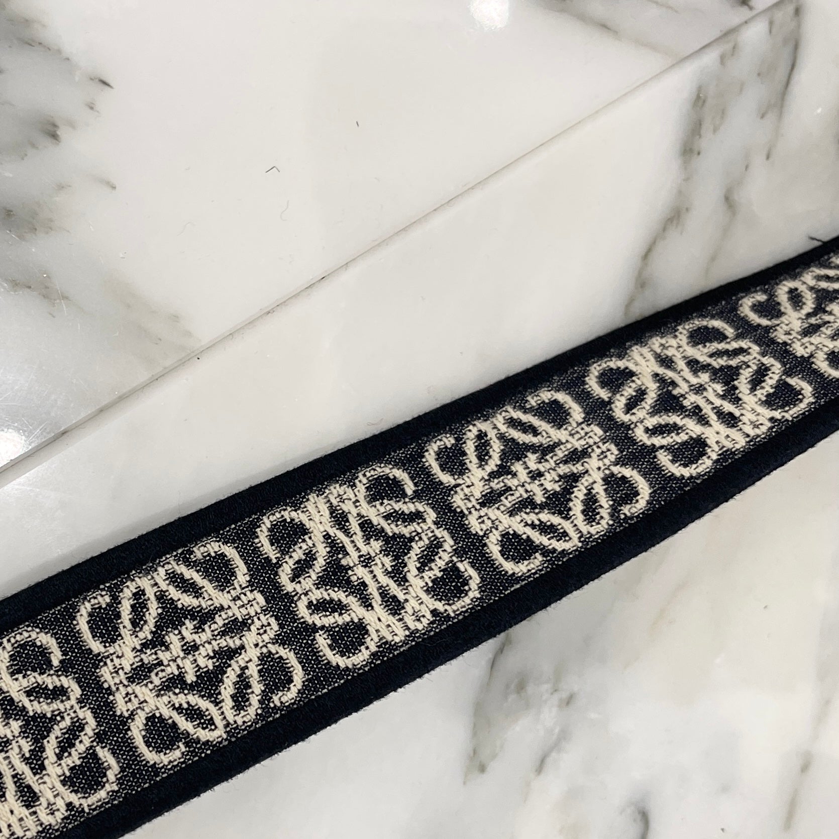 LOEWE 2023AW Military Messenger Shoulder Bag B553A72X21  ロエベ ミリタリー メッセンジャー ショルダーバッグ