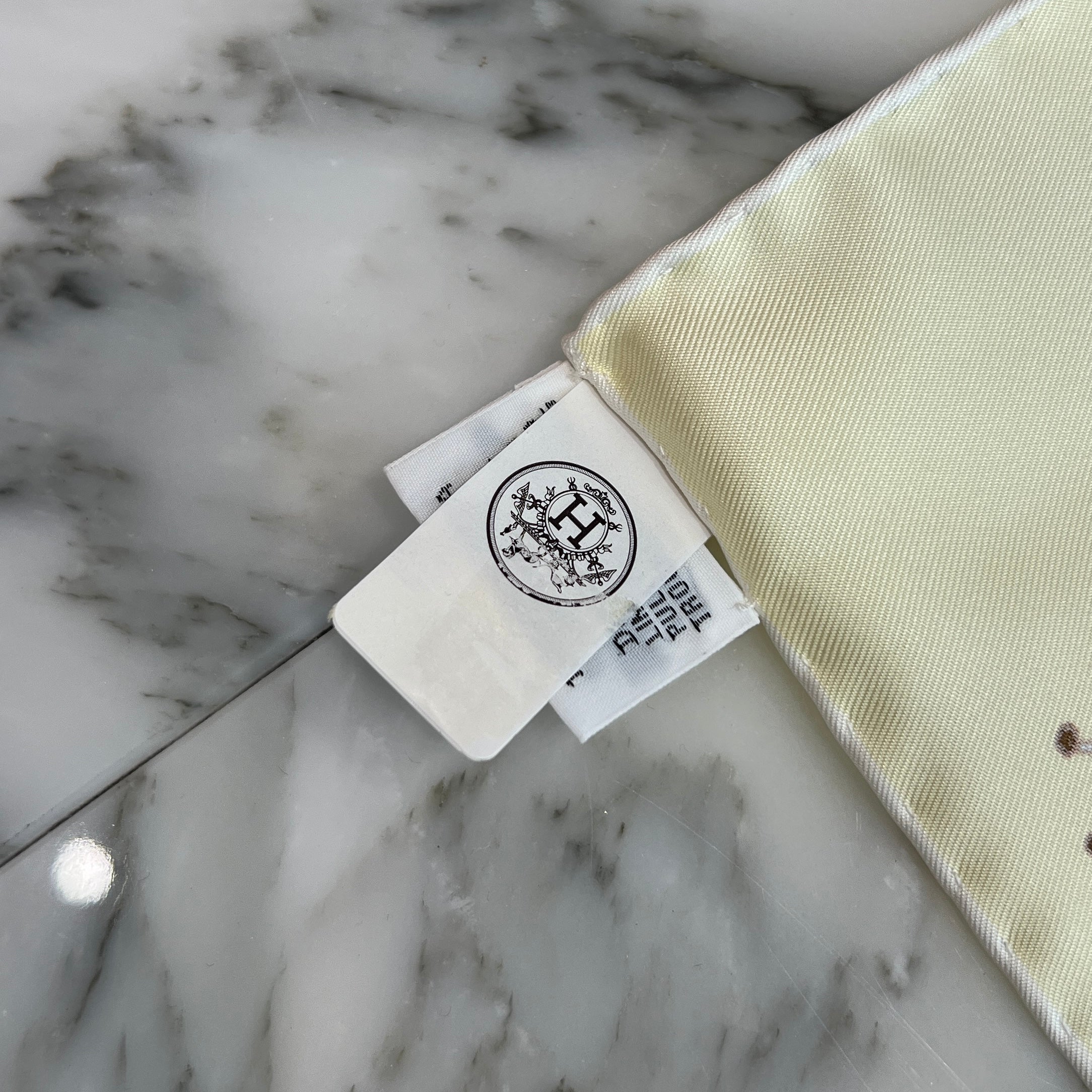 HERMES Kare 90 Precious Paradise Scarf エルメス カレ90 プレシャス