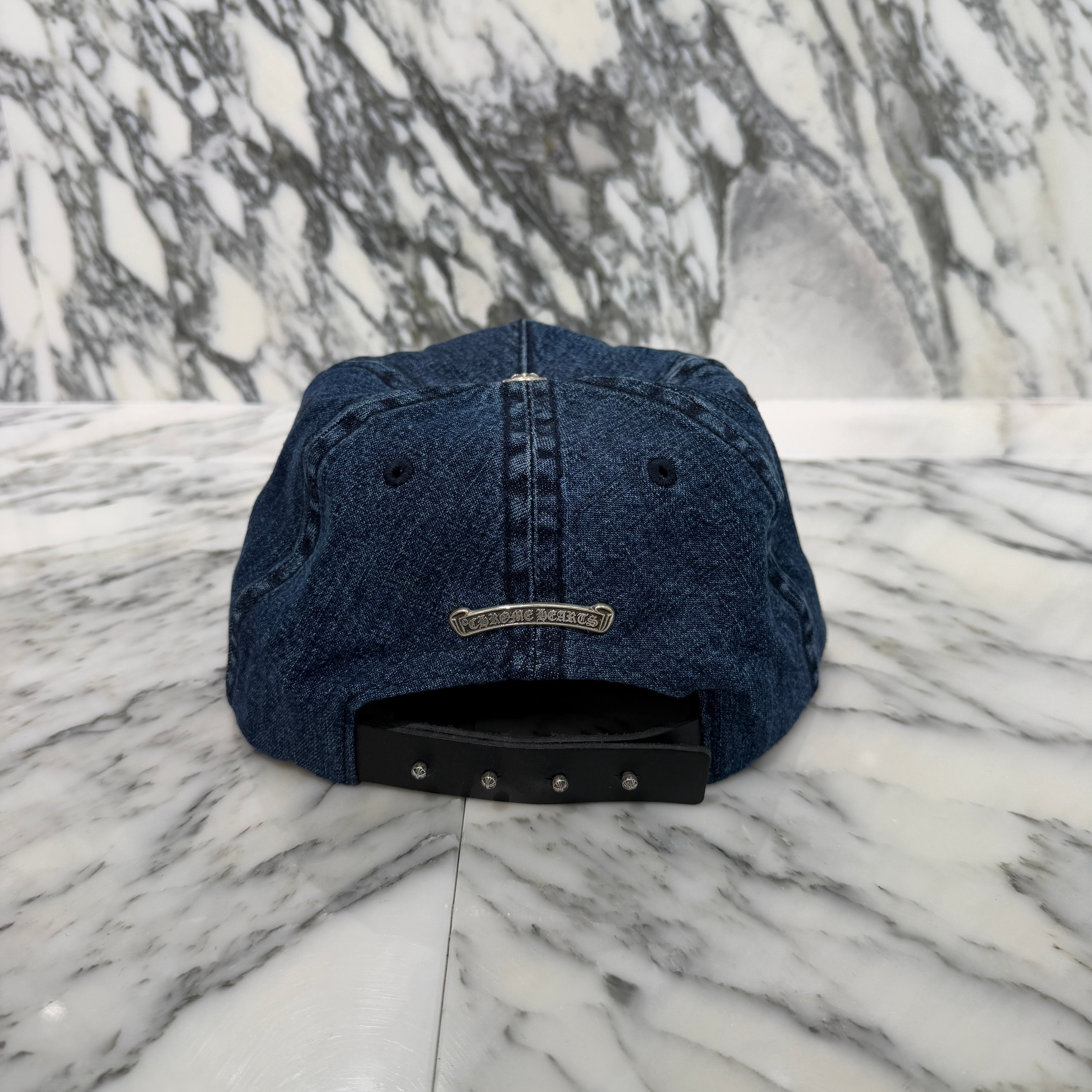 CHROME HEARTS 2024SS Vine Dagger Embroidery Denim Trucker Cap Size ONE SIZE (53-60) クロムハーツ ヴァインダガー 刺繍 デニム トラッカーキャップ サイズONE SIZE (53-60)