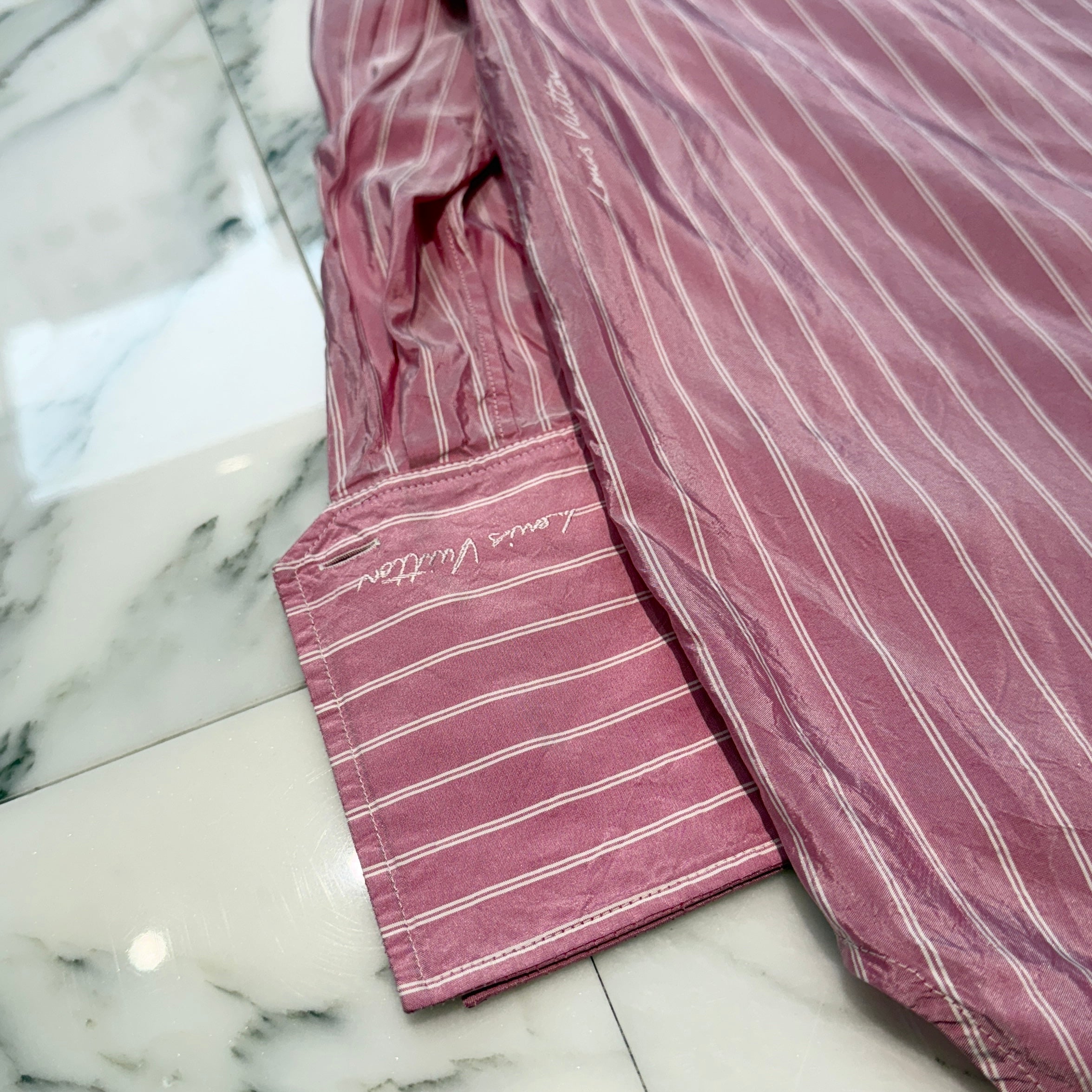 LOUIS VUITTON 2024SS Double Stripe Silk Shirt 1AFNVA Size 36 ルイヴィトン ダブルストライプ シルクシャツ サイズ36