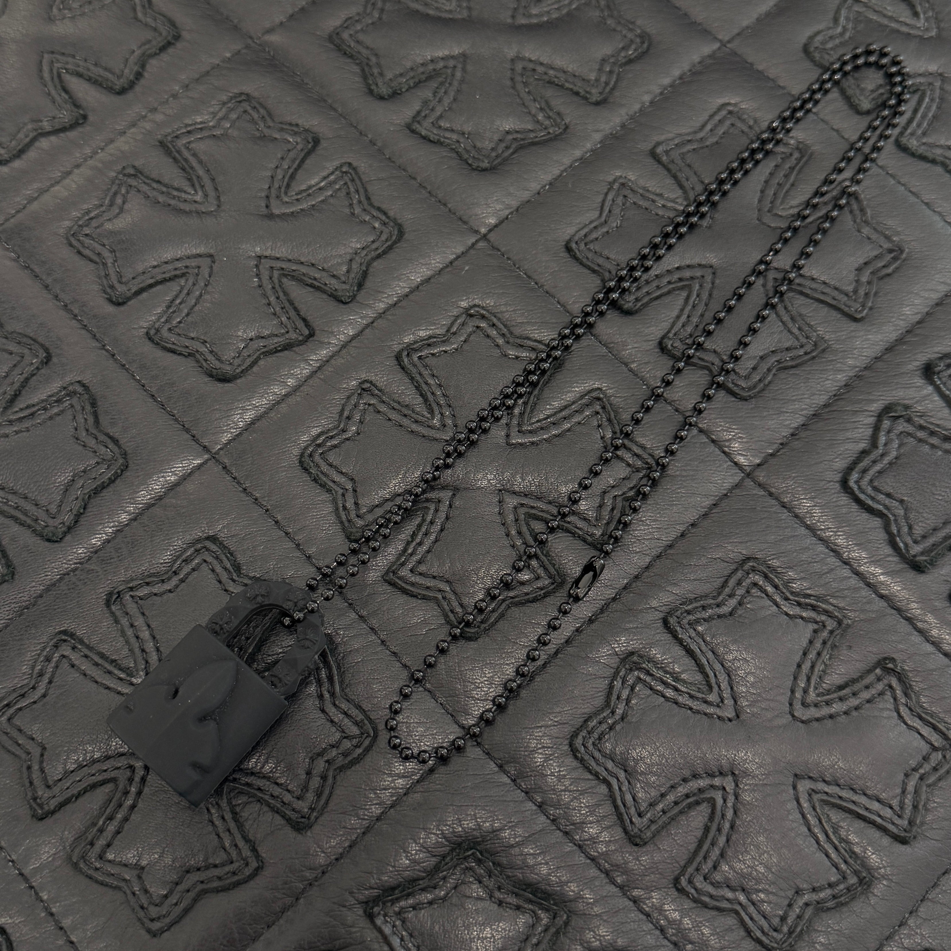 CHROME HEARTS 2023SS PADLOCK Flare Knee Silicon Rubber Necklace クロムハーツ パドロック フレアニー シリコンラバー ネックレス