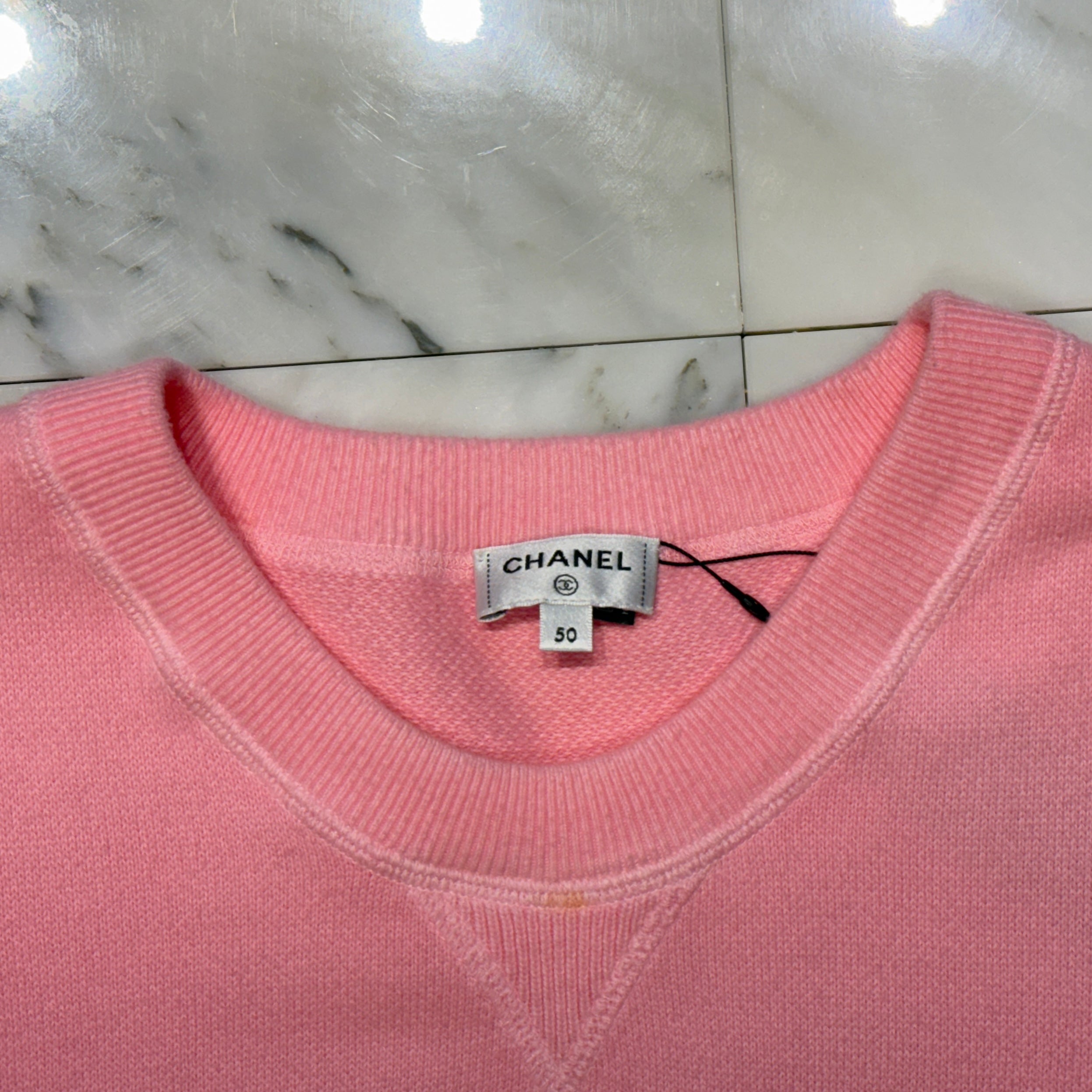 CHANEL 2024 Cruise Coco Mark Embroidery Gradient Cotton Sweat Shirt P76509K10994 Size L シャネル ココマーク刺繍 グラデーション コットンスウェットシャツ サイズL