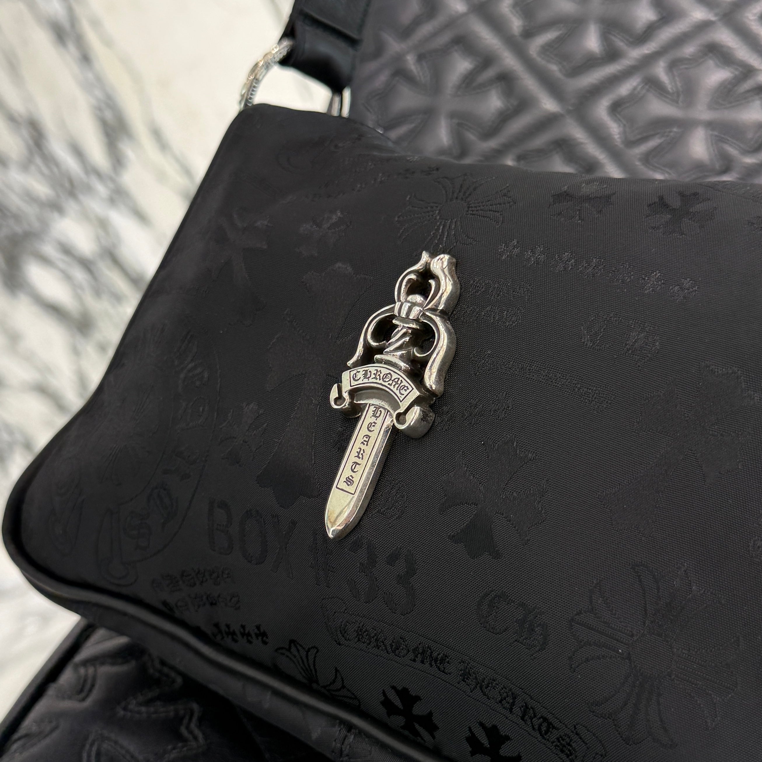 CHROME HEARTS Stencil Pattern CHICKEN NUGGET Small Nylon Leather Shoulder Bag クロムハーツ ステンシル柄 チキンナゲット スモール ナイロンレザー切替 ショルダーバッグ