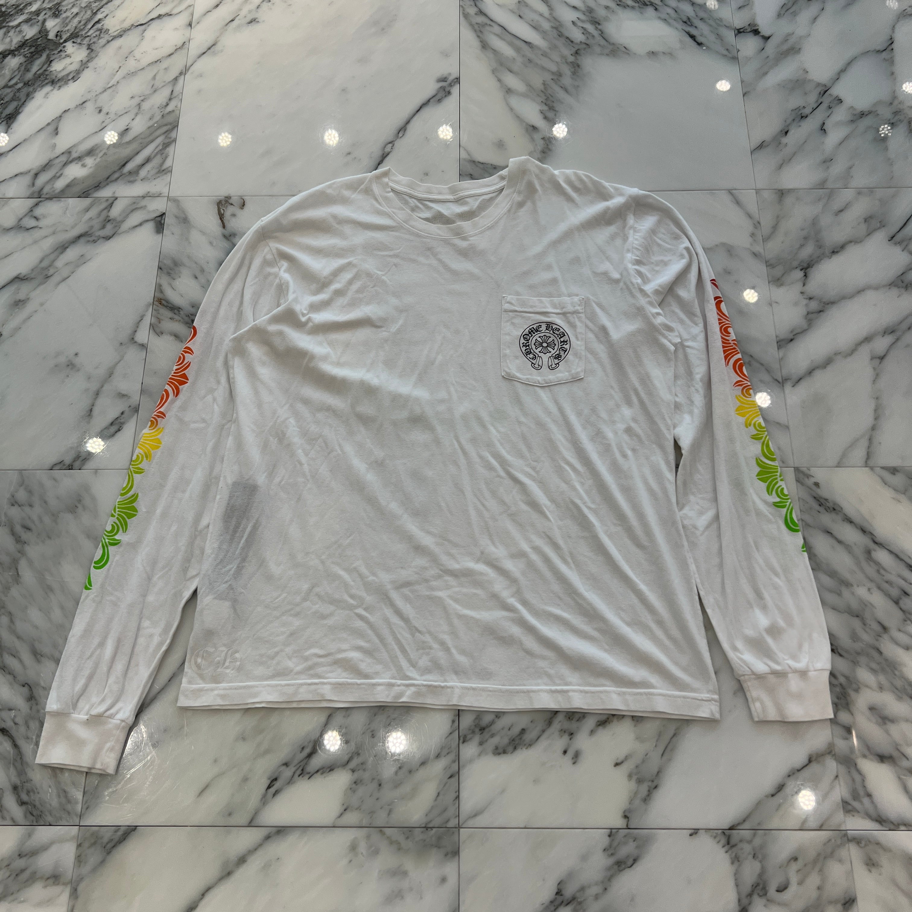 美品　CHROME HEARTS ロングスリーブTシャツ　グラデーションサークル 新品 クロムハーツ ロングスリーブ ロンTシャツ 長袖 XL