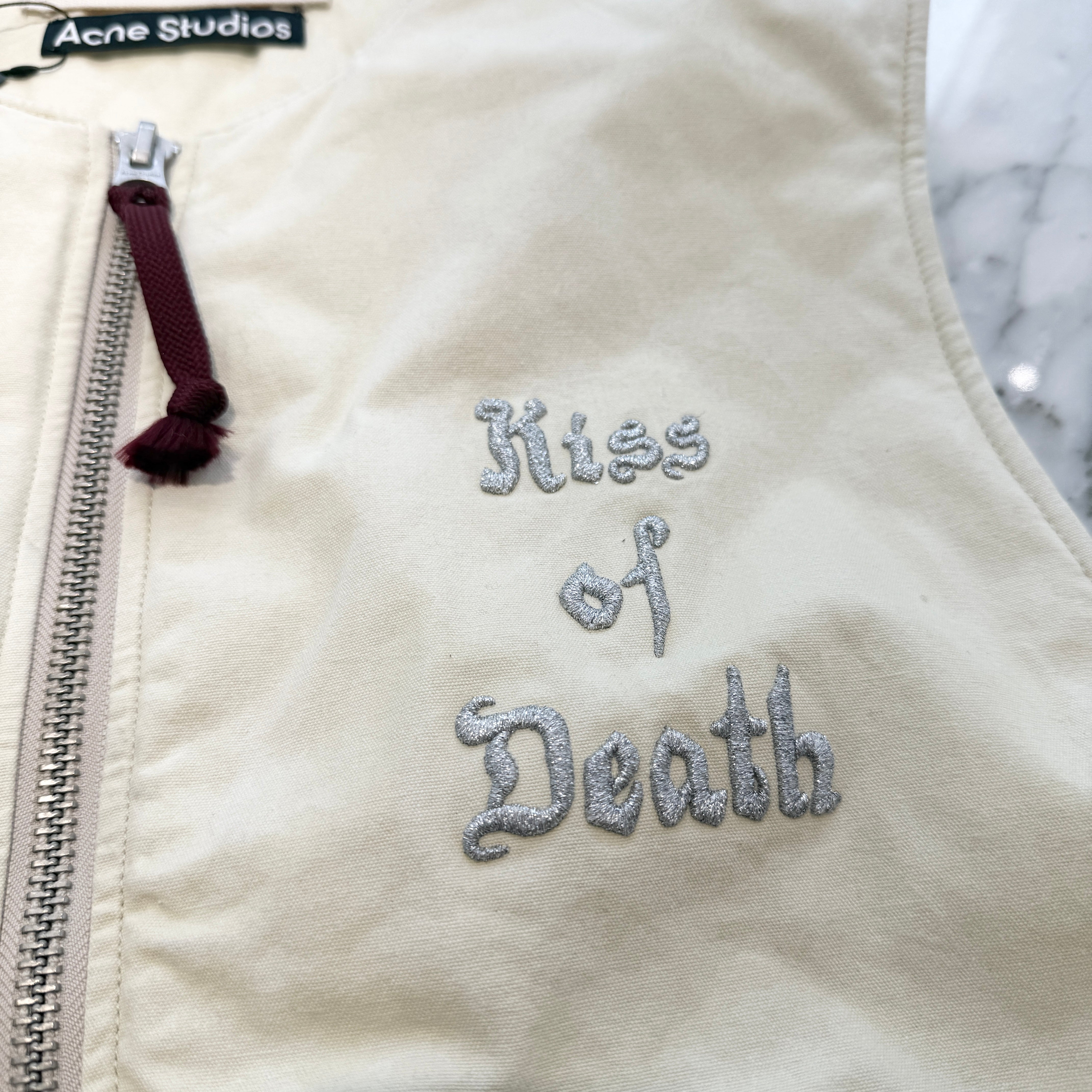 Acne Studios "Kiss Of Death" Appliqued Vest FA-UX- OUTW000069 C90083- Size L アクネストゥディオズ "キスオブデス" アップリケ ベスト サイズL