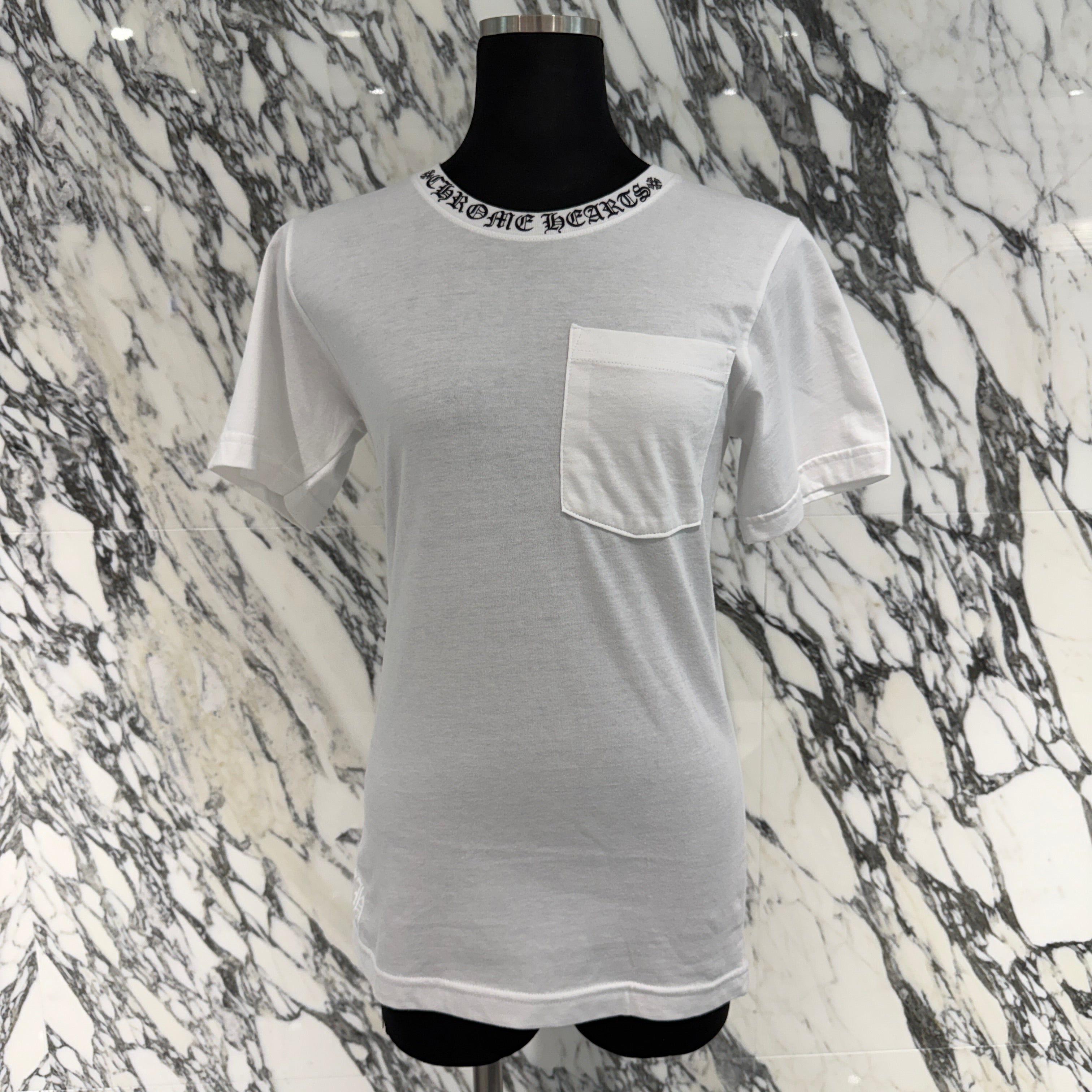 CHROME HEARTS Neck Logo Back Horseshoe Tee Size XS クロムハーツ ネックロゴバックホースシューTシャツ サイズXS