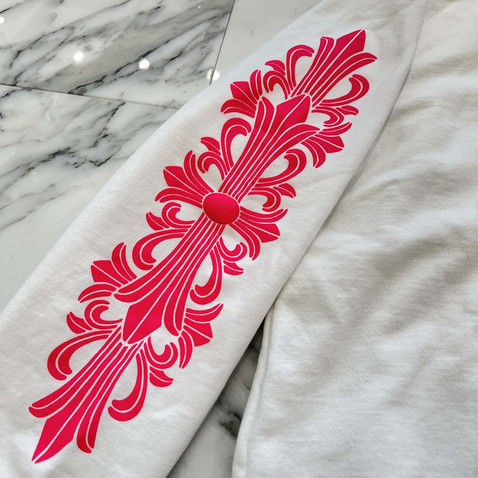 CHROME HEARTS 2025SS Floral Cross Horseshoe Pullover Hoodie Size M クロムハーツ フローラルクロス ホースシュー プルオーバーフーディ サイズM