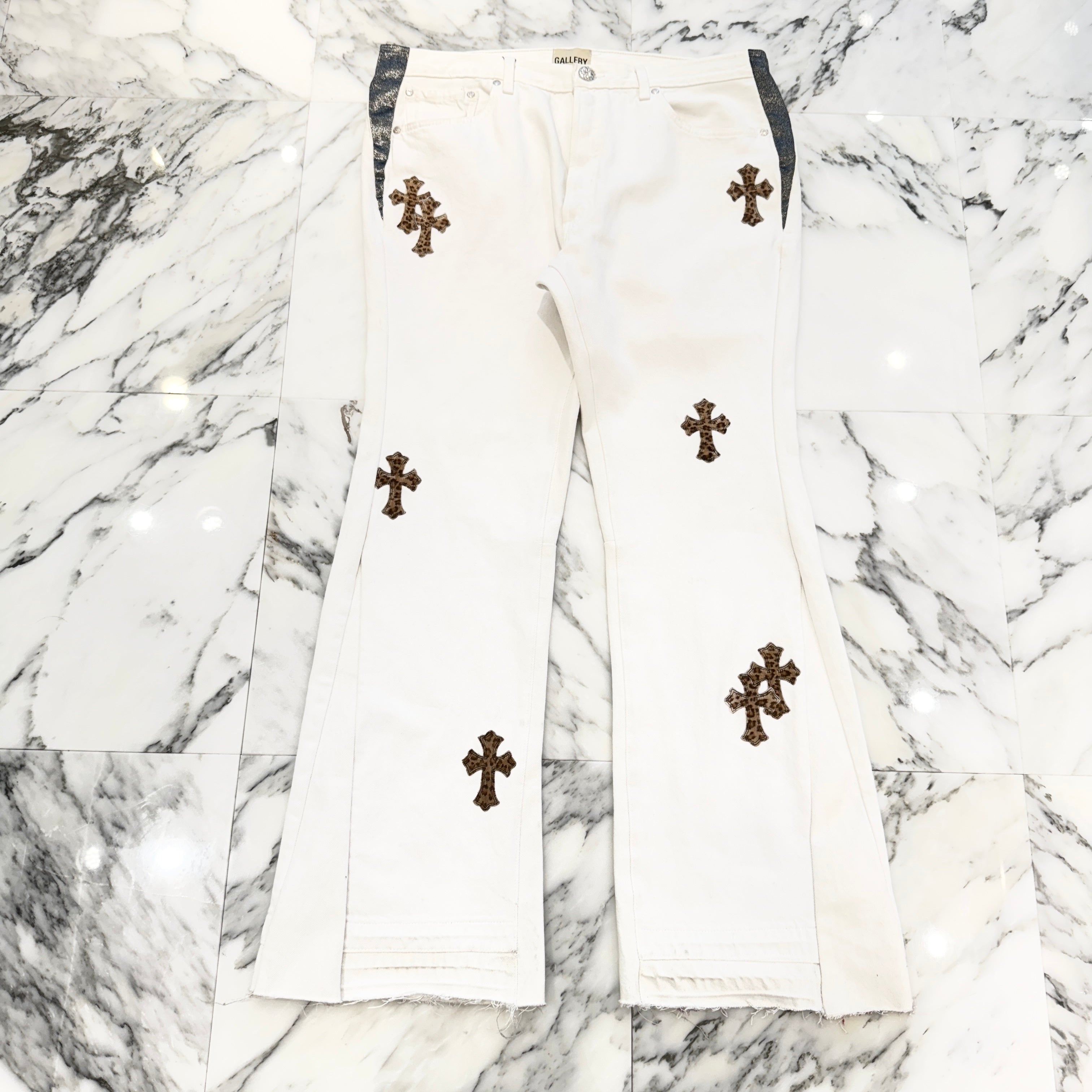 CHROME HEARTS × GALLERY DEPT. Levi's VNTG Leopard Harako Leather Cross Patch Jeans Size 34 クロムハーツ × ギャラリーデプト リーバイス ヴィンテージ レオパード ハラコレザー クロスパッチ ジーンズ サイズ34