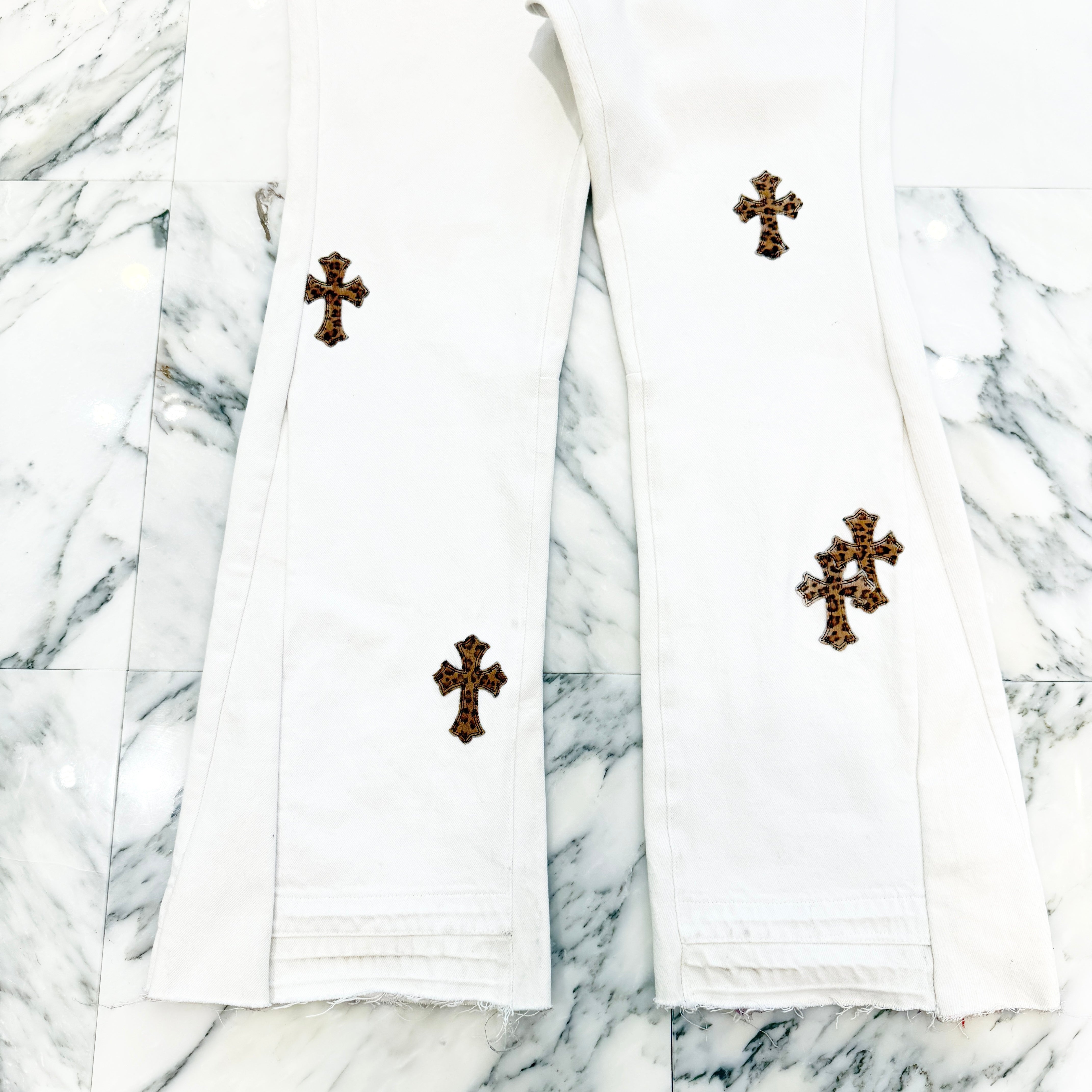 CHROME HEARTS × GALLERY DEPT. Levi's VNTG Leopard Harako Leather Cross Patch Jeans Size 34 クロムハーツ × ギャラリーデプト リーバイス ヴィンテージ レオパード ハラコレザー クロスパッチ ジーンズ サイズ34