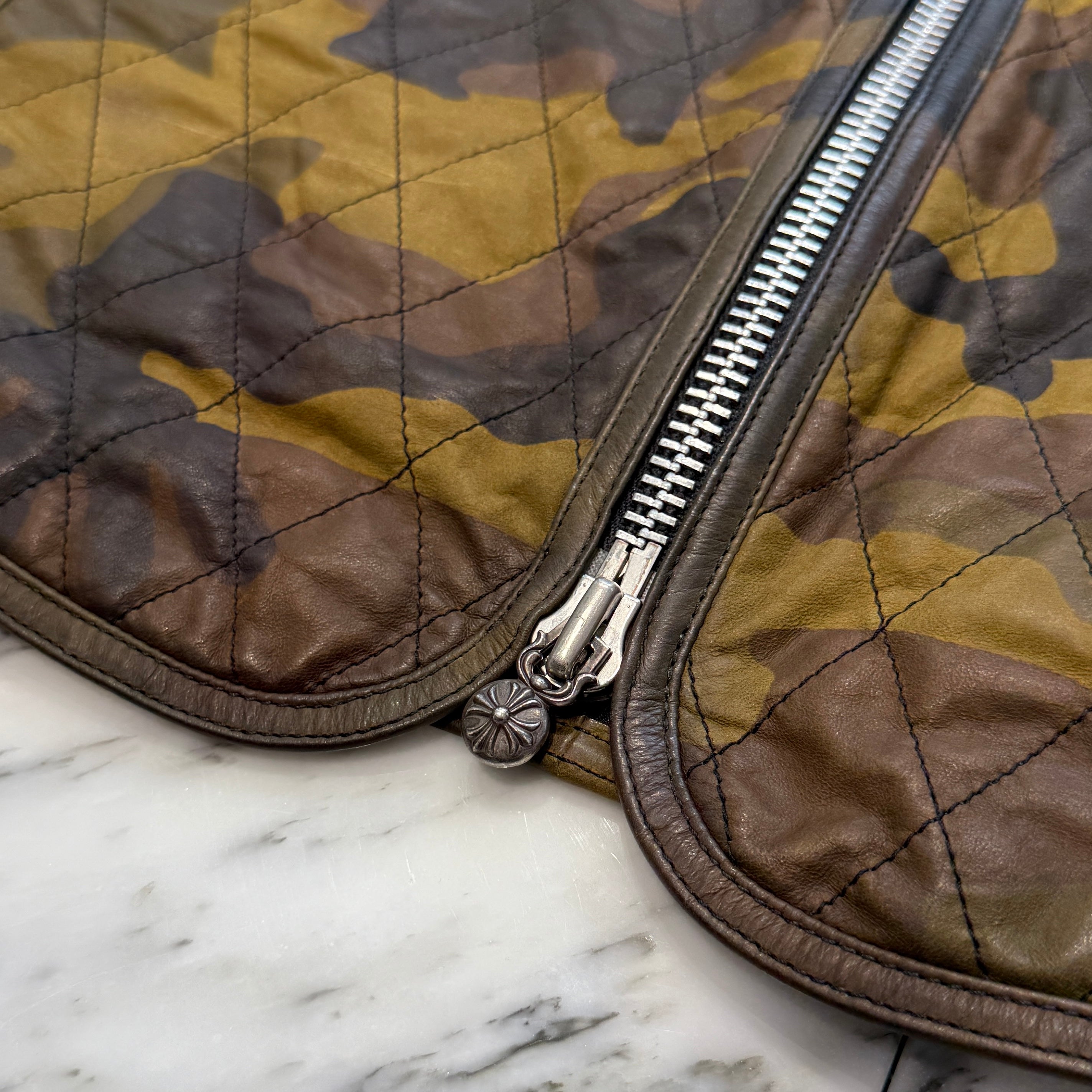 CHROME HEARTS Camouflage Leather Cross Patch DUCK VEST Size S クロムハーツ カモフラージュ レザークロスパッチ ダックベスト サイズS