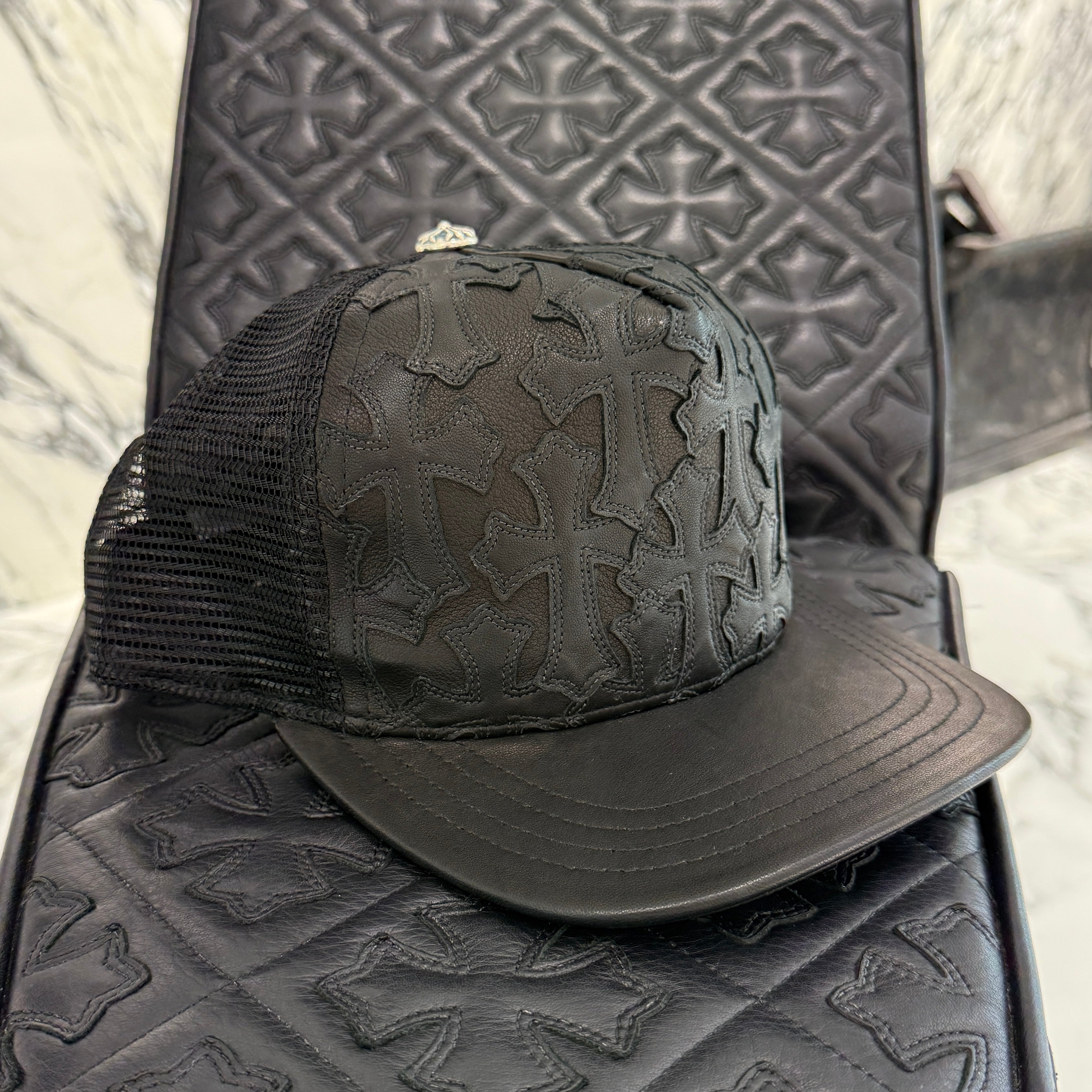 CHROME HEARTS Cemetary Cross Leather Patch Trucker Cap Size ONE SIZE(53-60) クロムハーツ セメタリークロス レザーパッチ トラッカーキャップ サイズONE SIZE(53-60)