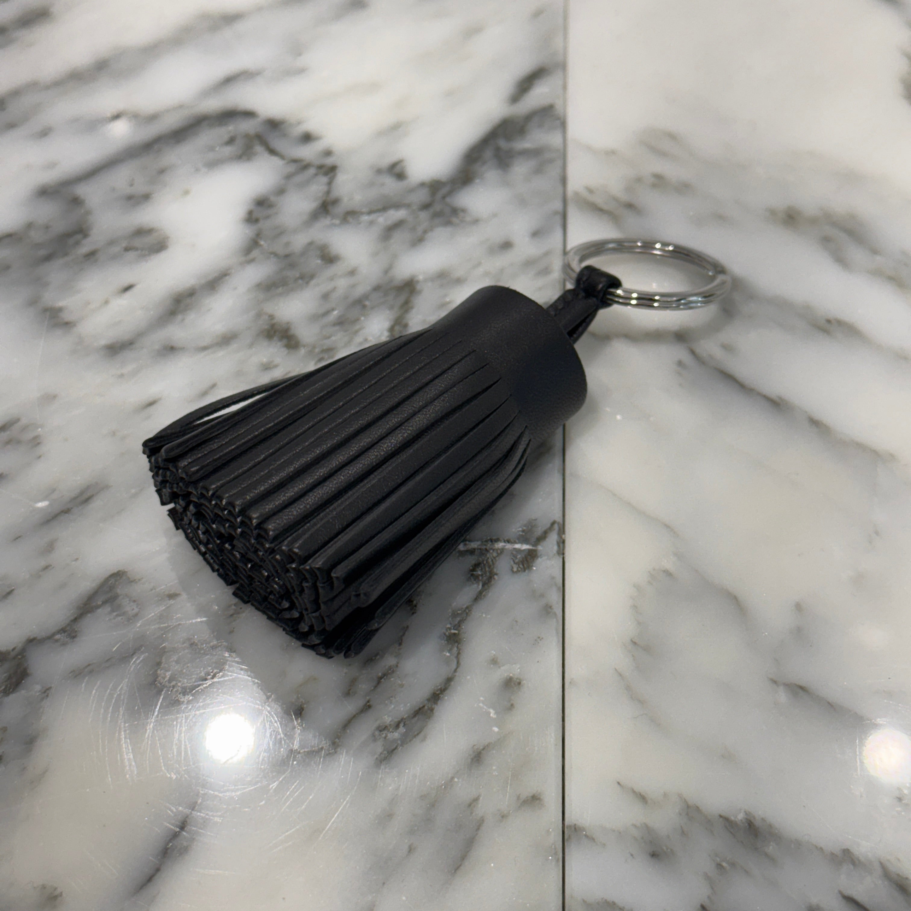 HERMES Carmen Unodos Charm Key Ring エルメス カルメン ウノドス チャーム キーリング