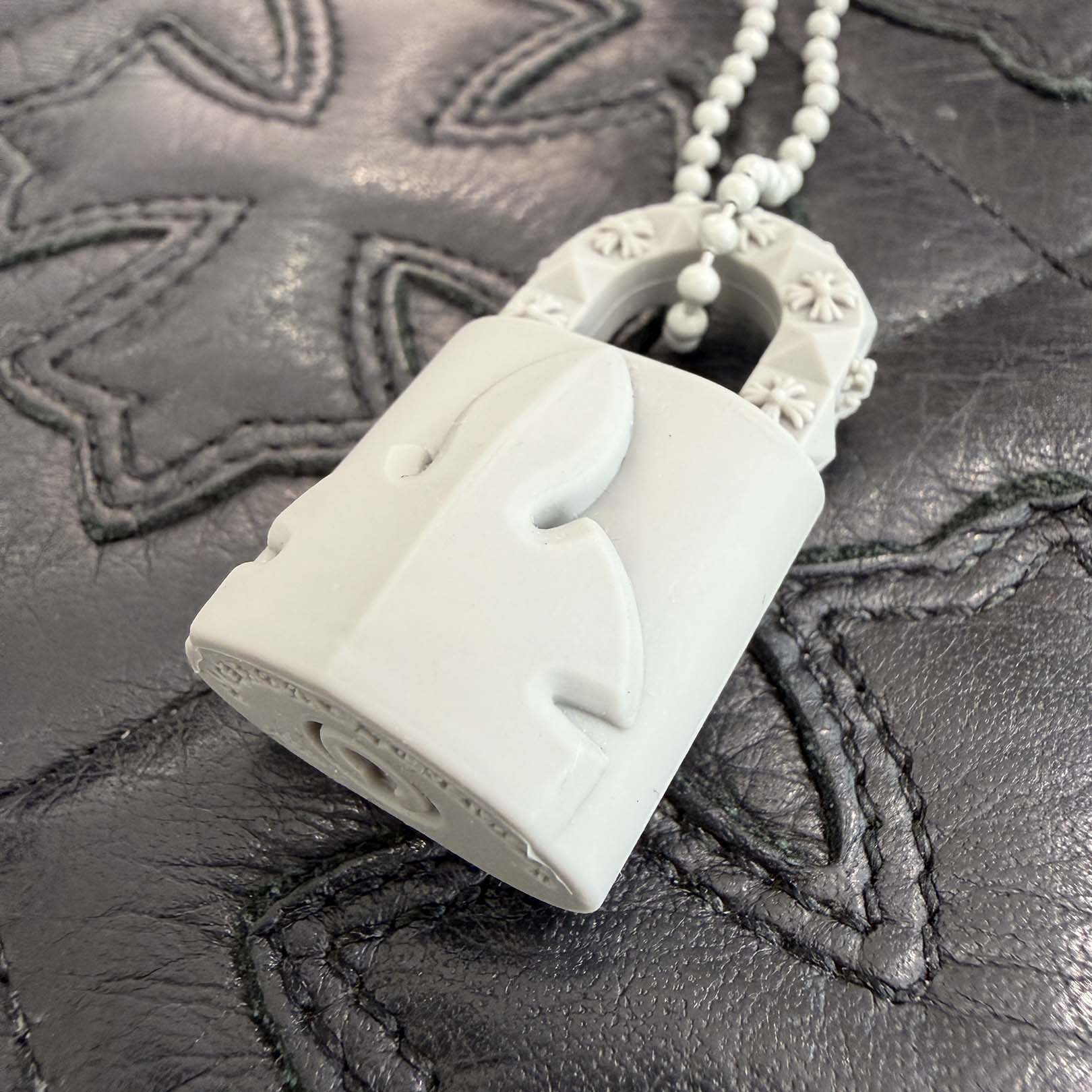 CHROME HEARTS 2023SS PADLOCK Flare Knee Silicon Rubber Necklace クロムハーツ パドロック フレアニー シリコンラバー ネックレス