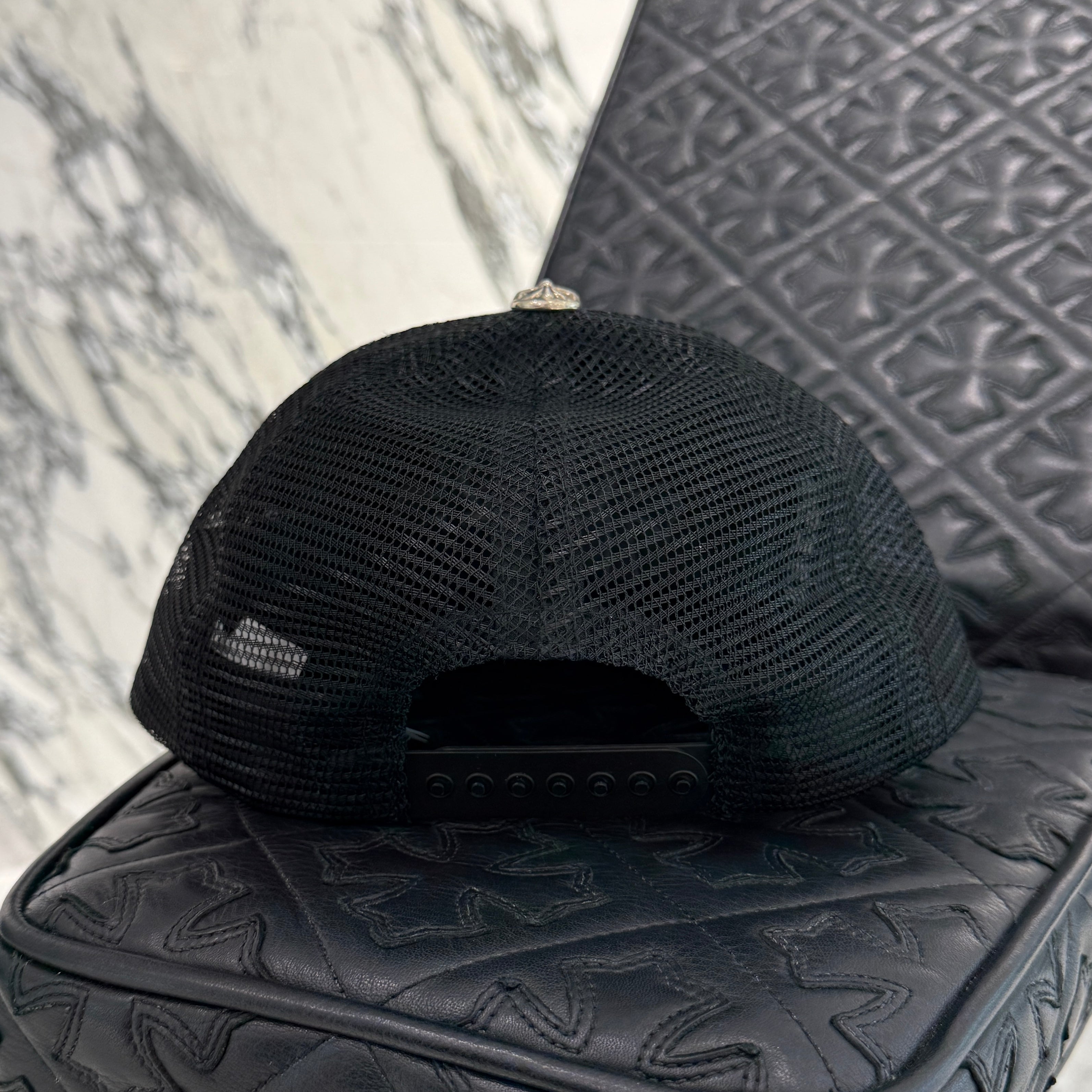 CHROME HEARTS Triple Cross Patch Trucker Cap ONE SIZE（53-60