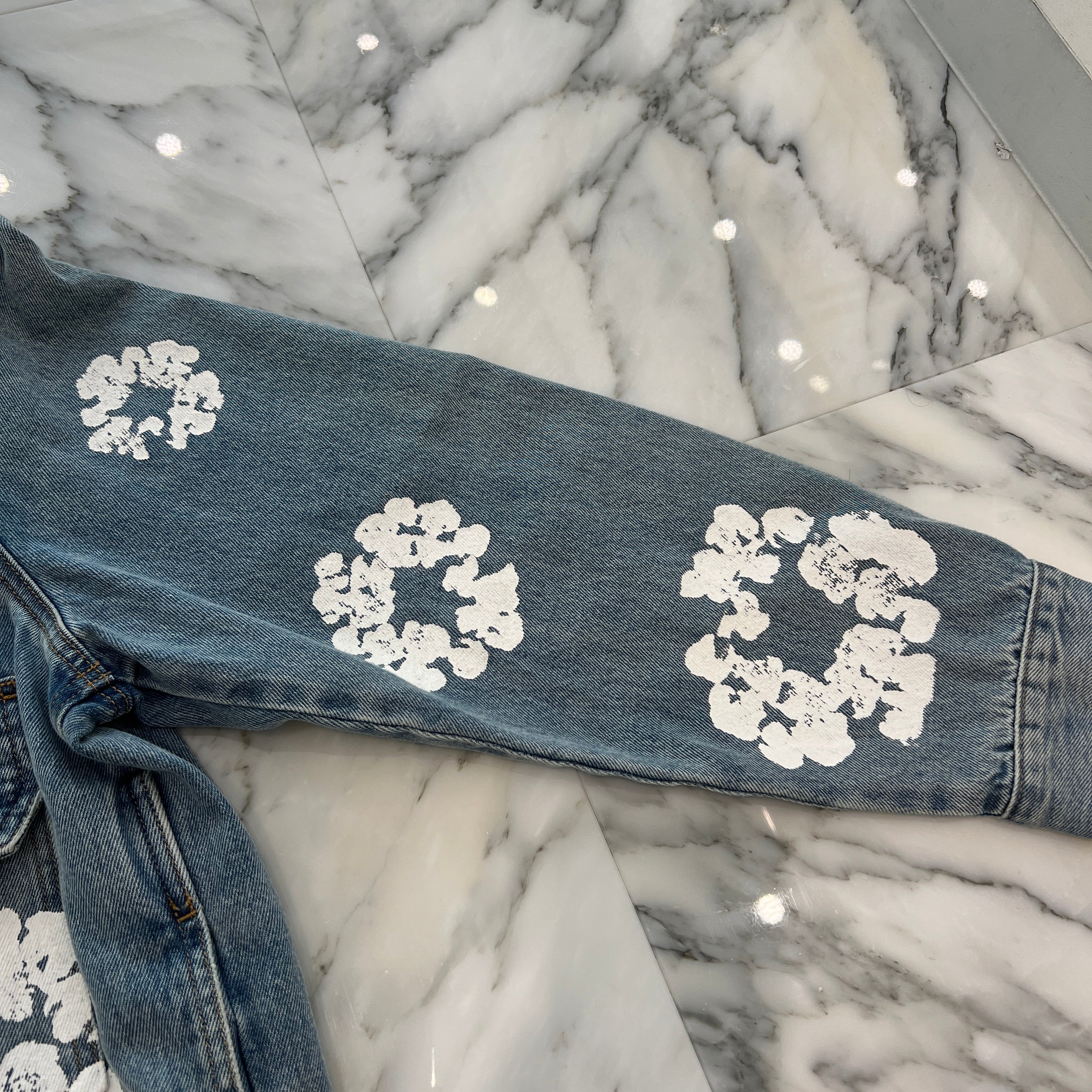 DENIM TEARS × Levi's Cotton Wreath Jeans Denim Jacket CA00342 WPL423 Size L デニムティアーズ × リーバイス コットンリースデニムジャケット サイズL