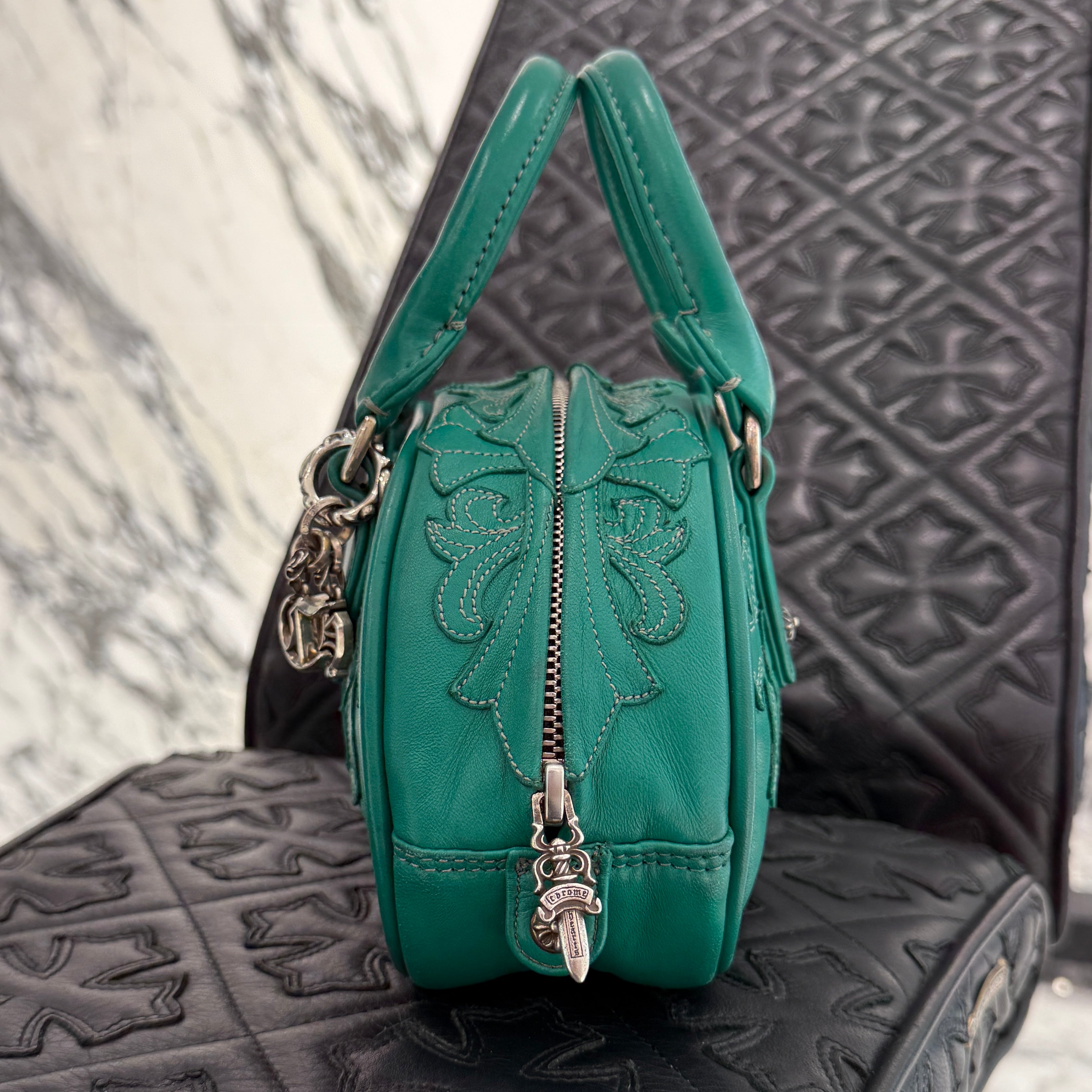 CHROME HEARTS Tiny GYM Cemetery Cross Patch Hand Bag クロムハーツ タイニージム セメタリークロスパッチ ハンドバッグ