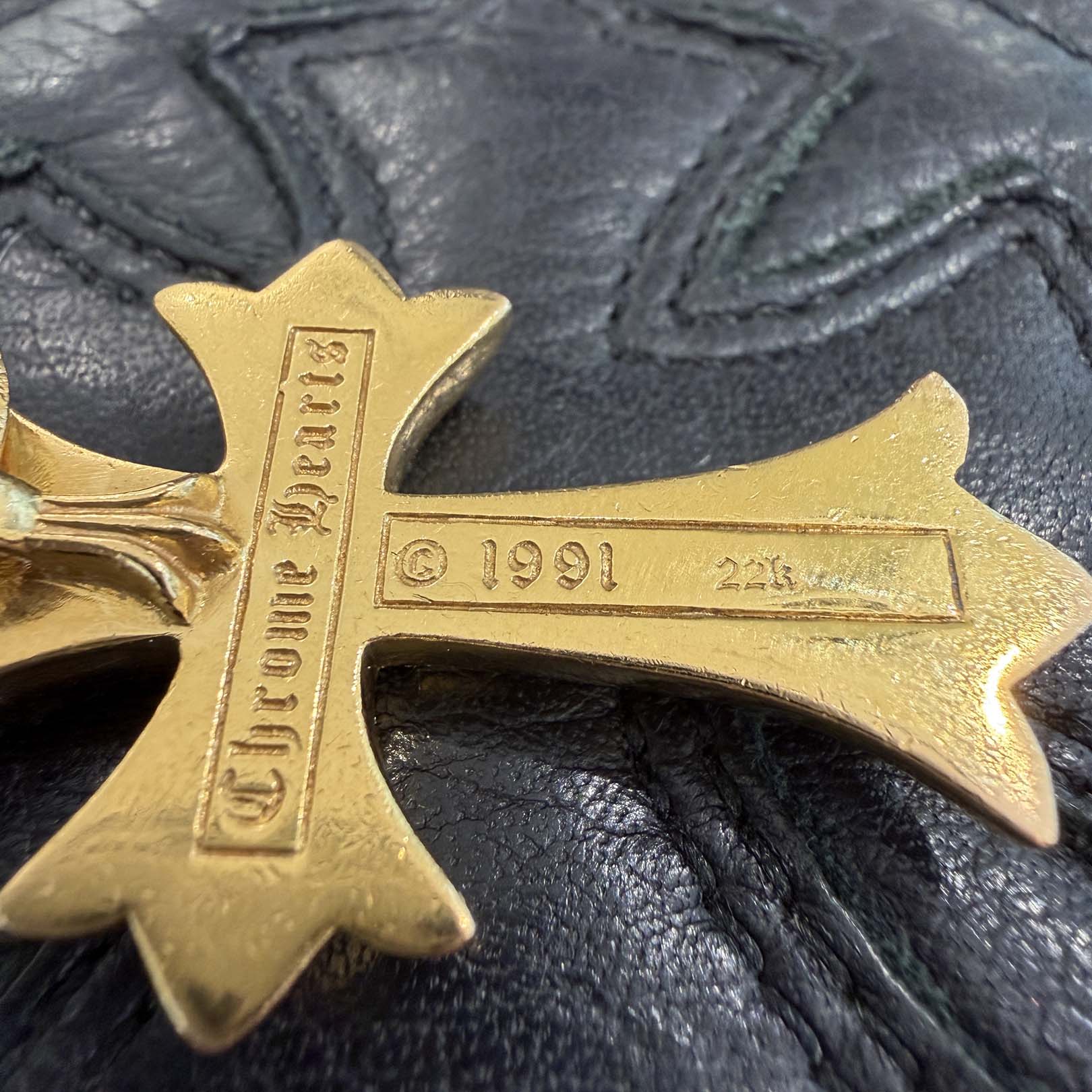 CHROME HEARTS 22K Small CH Cross Pave Diamond With Bail Pendent Top クロムハーツ 22K スモール CHクロス パヴェダイヤモンド ウィズ ベイル ペンダントトップ