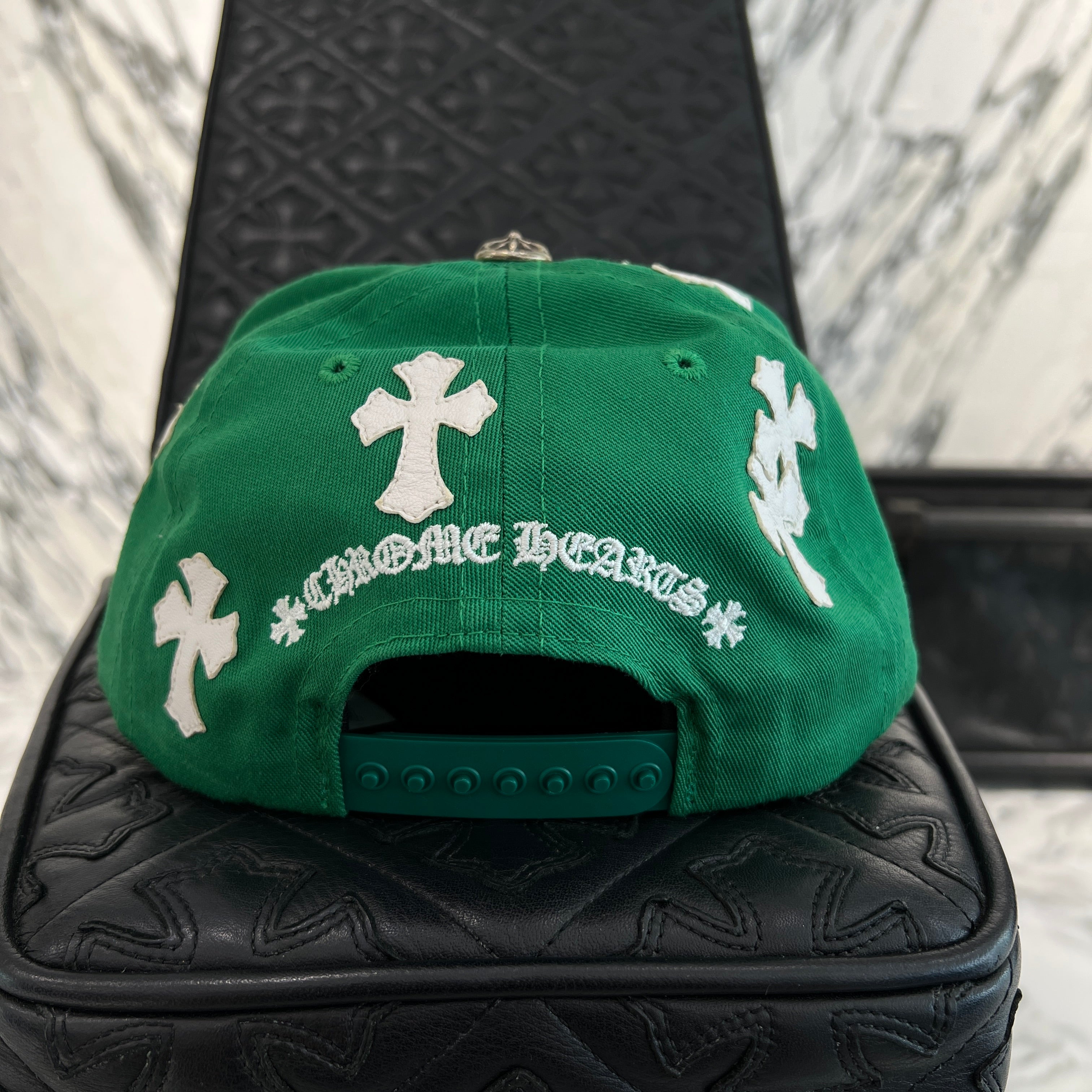 CHROME HEARTS Cemetery Cross Patch Trucker Cap ONE SIZE（53