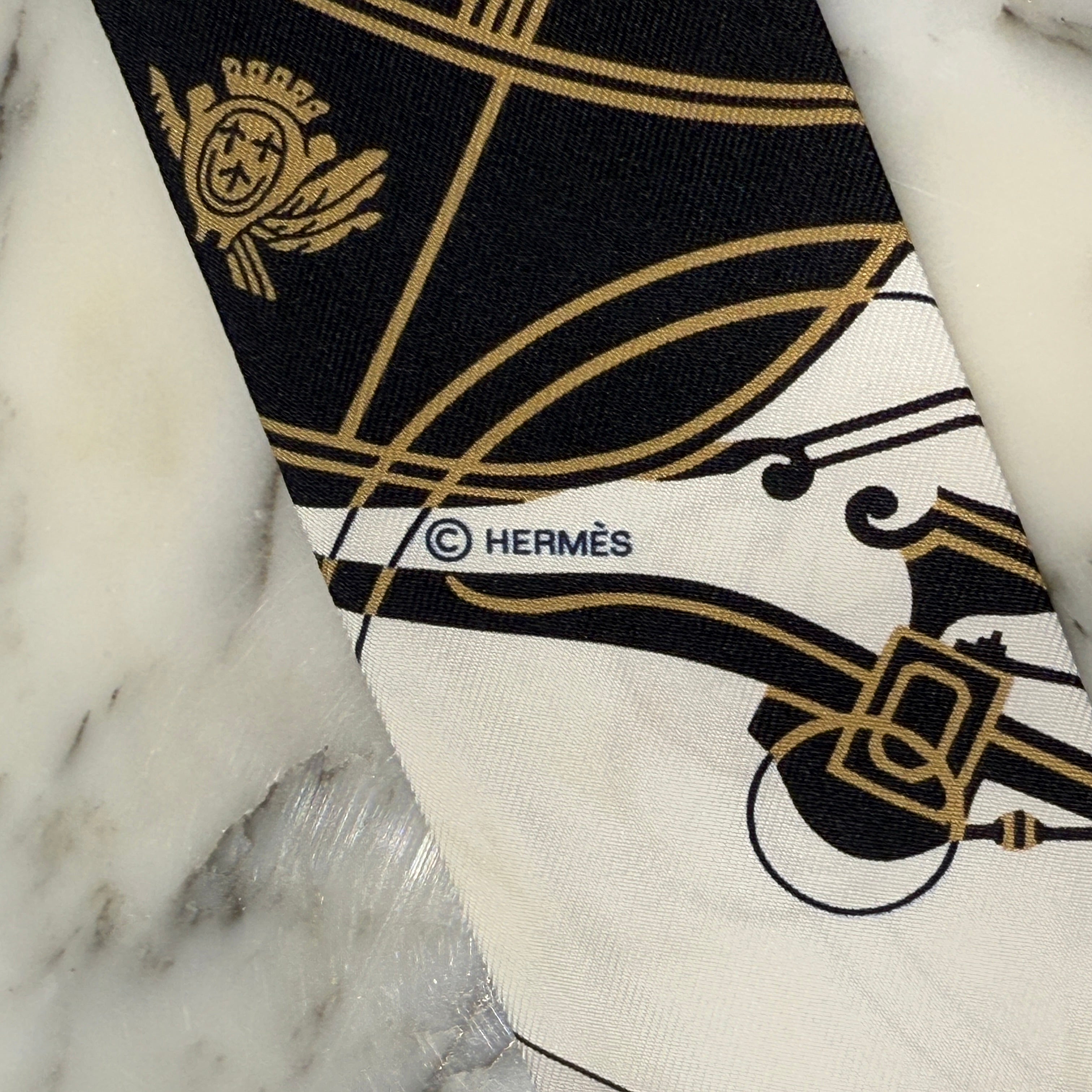 HERMES Exlibris Twilly Silk Scarf エルメス エクスリブリス ツイリー シルクスカーフ