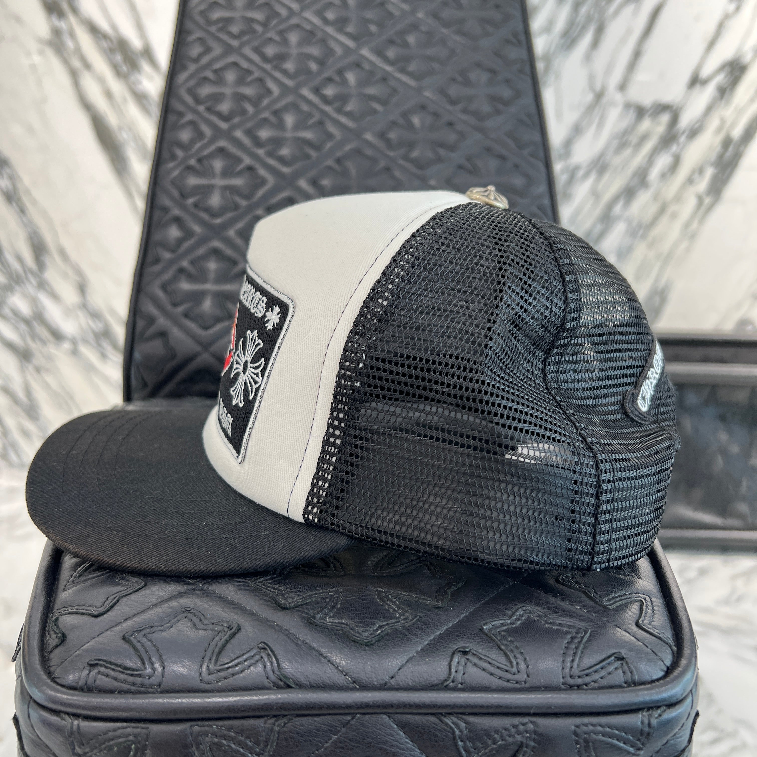 CHROME HEARTS × MATTY BOY Chomper Trucker Mesh Cap Size ONE SIZE（53-60）クロムハーツ × マッティボーイ チョンパートラッカーメッシュキャップ サイズONE SIZE（53-60）