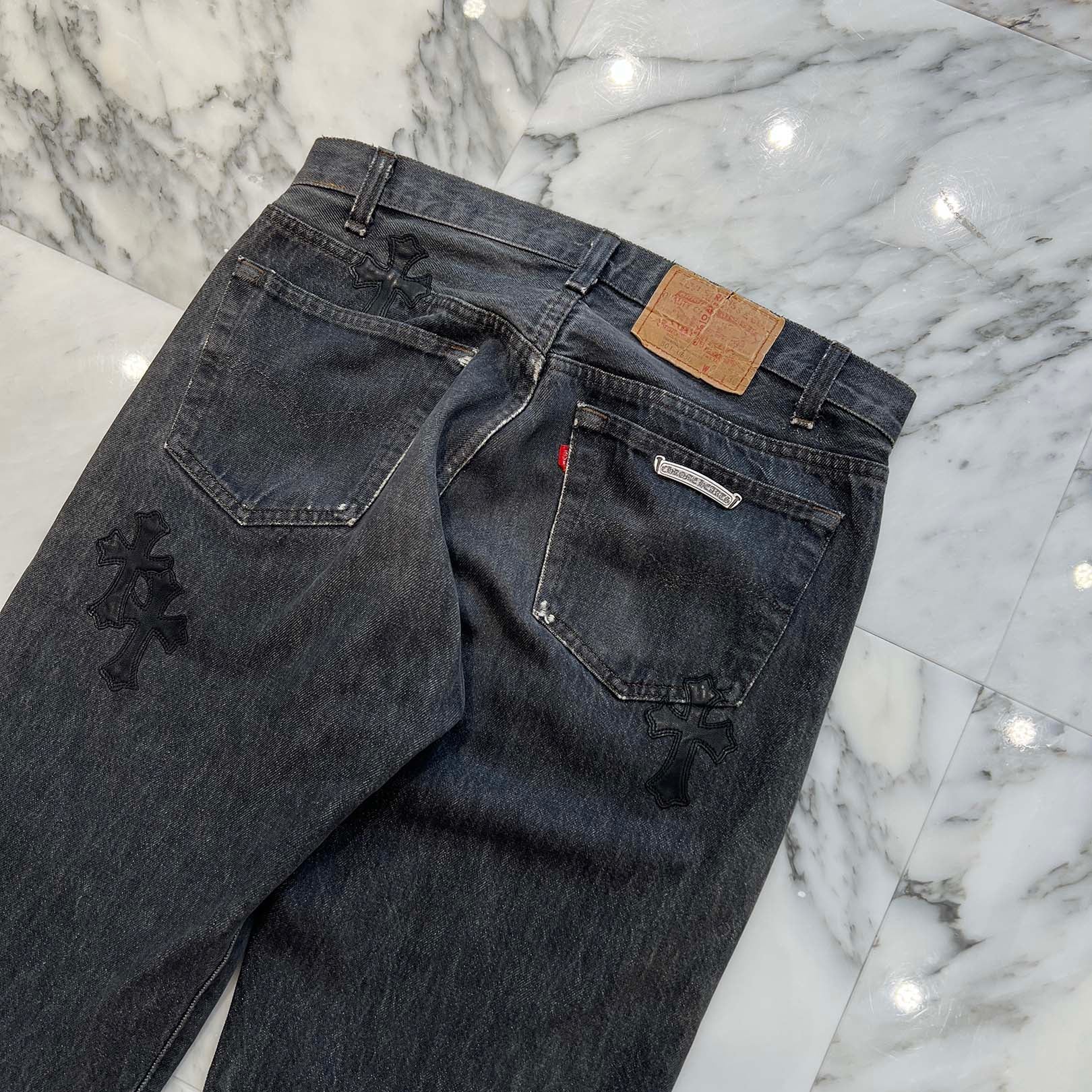CHROME HEARTS × Levi's VNTG Cross Leather Patch Denim Pants Size 30 クロムハーツ × リーバイス ヴィンテージ クロスレザーパッチ デニムパンツ サイズ30
