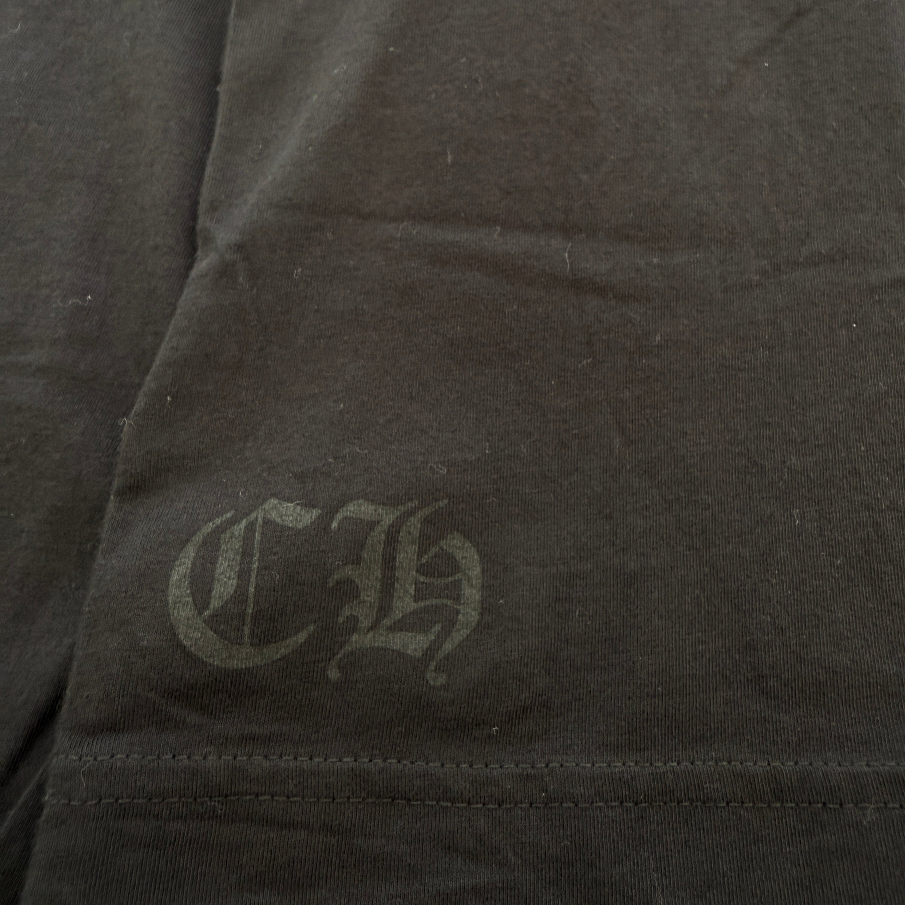 CHROME HEARTS Old English Neck Logo Dark Grey Long Sleeve Tee Size XL クロムハーツ オールドイングリッシュ ネックロゴ ダークグレイ ロングスリーブTシャツ サイズXL