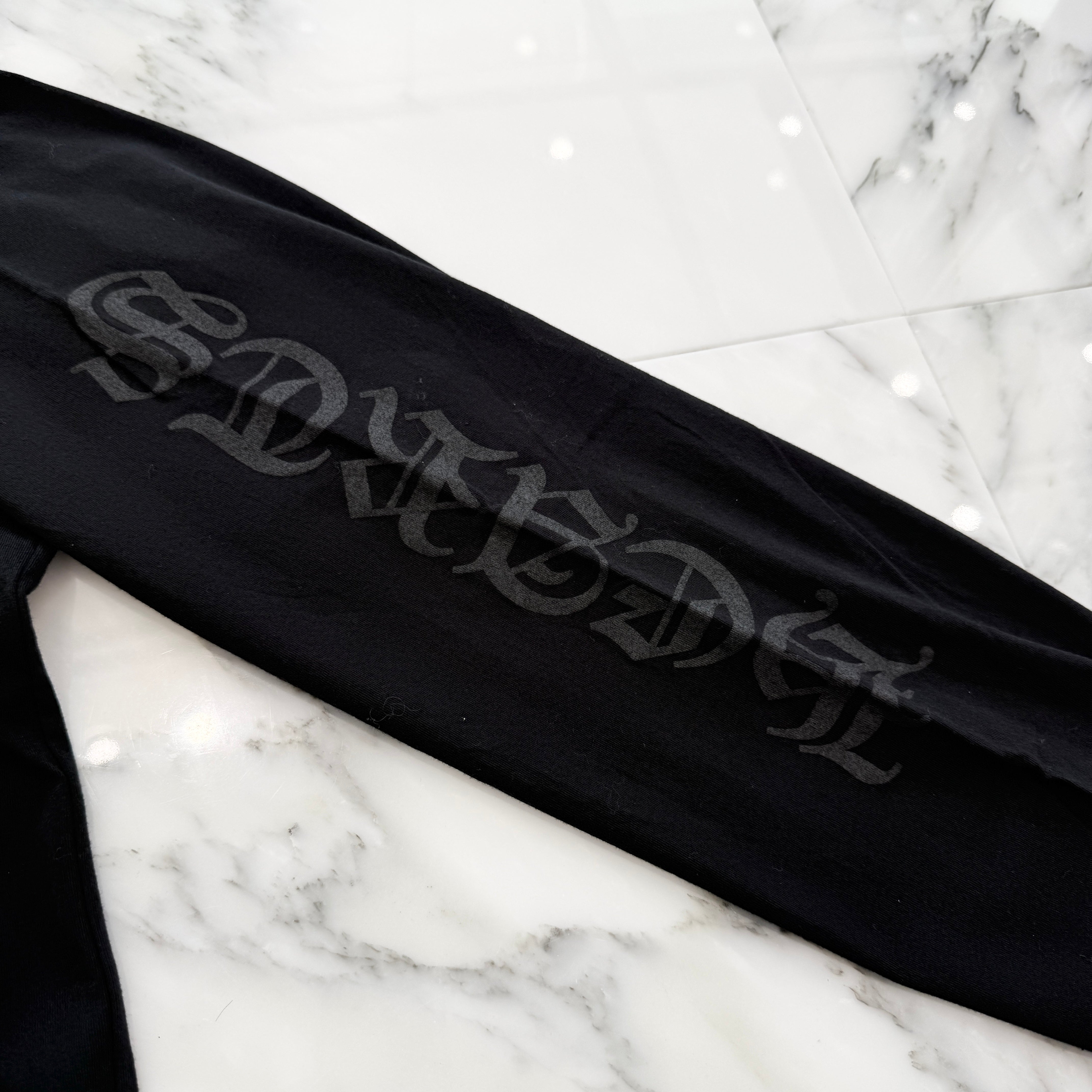 CHROME HEARTS Old English Neck Logo Dark Grey Long Sleeve Tee Size XL クロムハーツ オールドイングリッシュ ネックロゴ ダークグレイ ロングスリーブTシャツ サイズXL