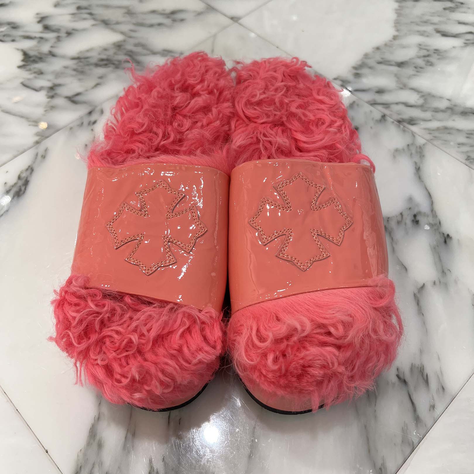 CHROME HEARTS ONLINE Limited Patent Leather Cross Patch Fur Sandals Size 40 クロムハーツ オンライン限定 パテントレザークロスパッチ ファーサンダル サイズ40